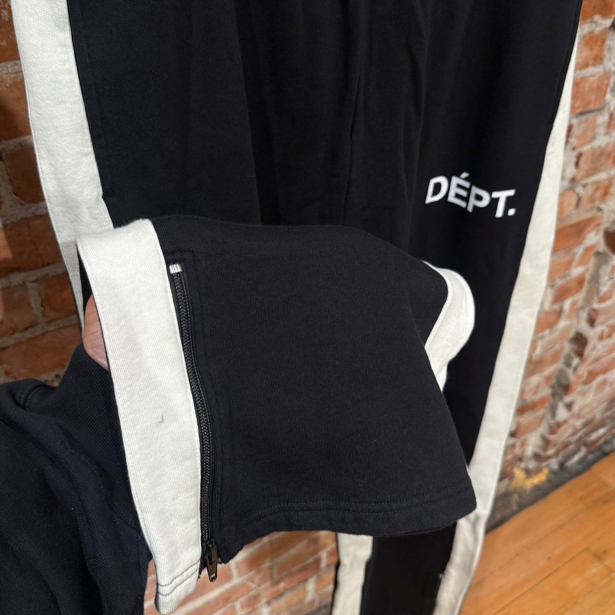 GALLERY DEPT. 2K FIT WIDE LEG SWEATPANTS ‘BLACK’