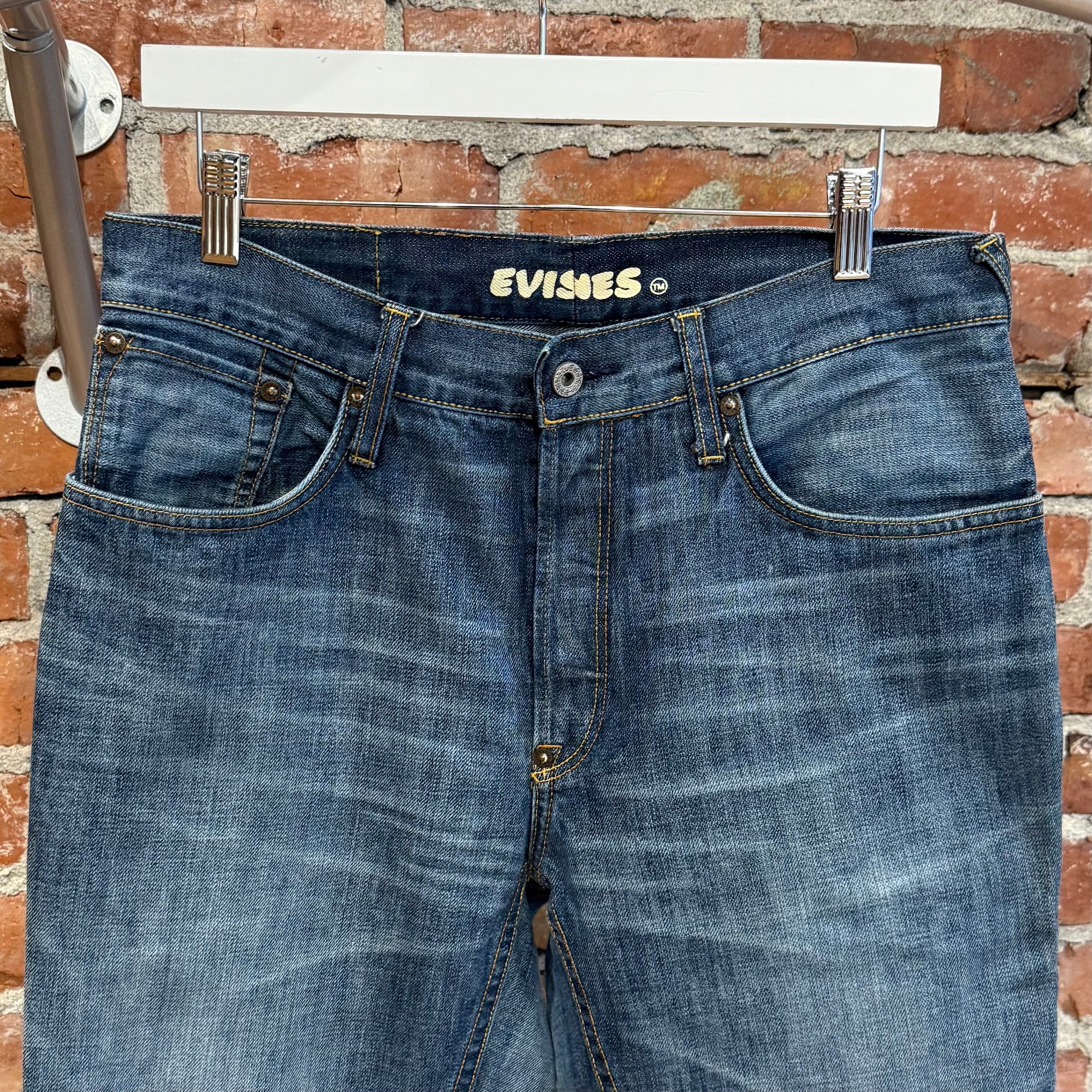 EVISU GENES THIN GULL SLIM STRAIGHT DENIM ‘FADED INDIGO/WHITE’