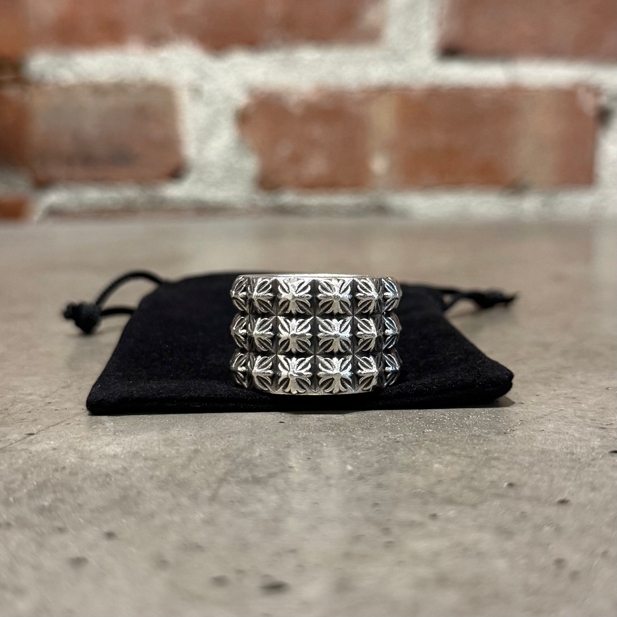 CHROME HEARTS PETE PUNK TRIPLE STACK RING ‘SILVER’