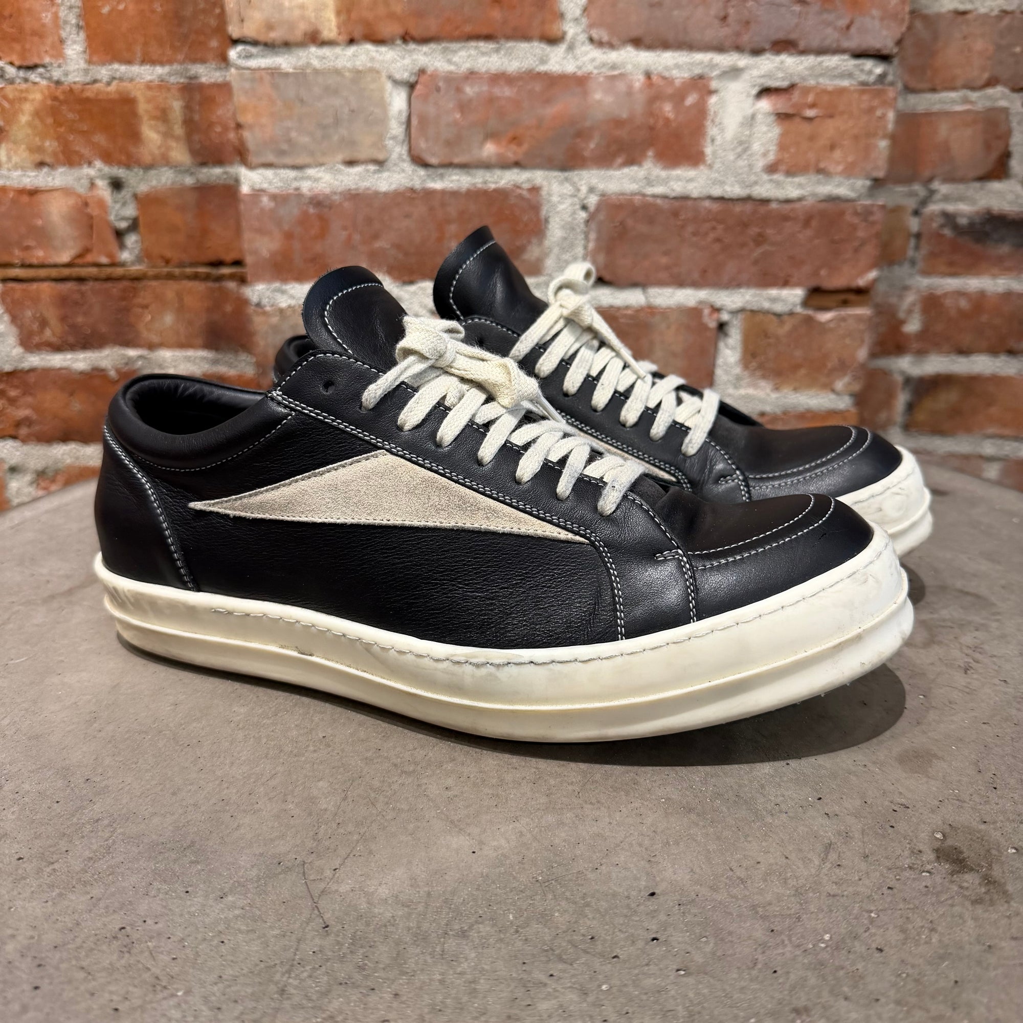 RICK OWENS MAINLINE LEATHER VINTAGE SNEAKERS ‘BLACK’