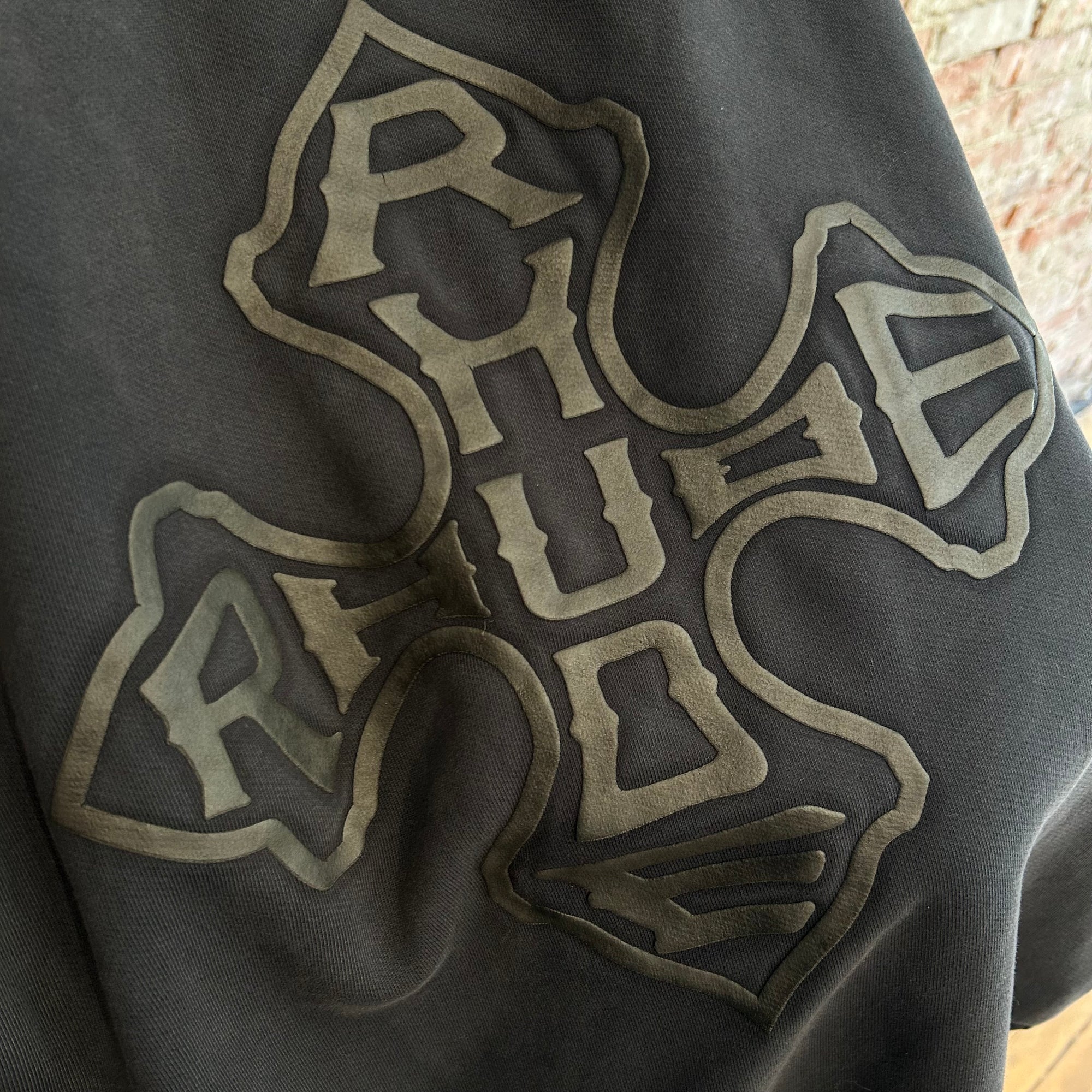 RHUDE CROSS MONOGRAM PULLOVER HOODIE ‘BLACK’