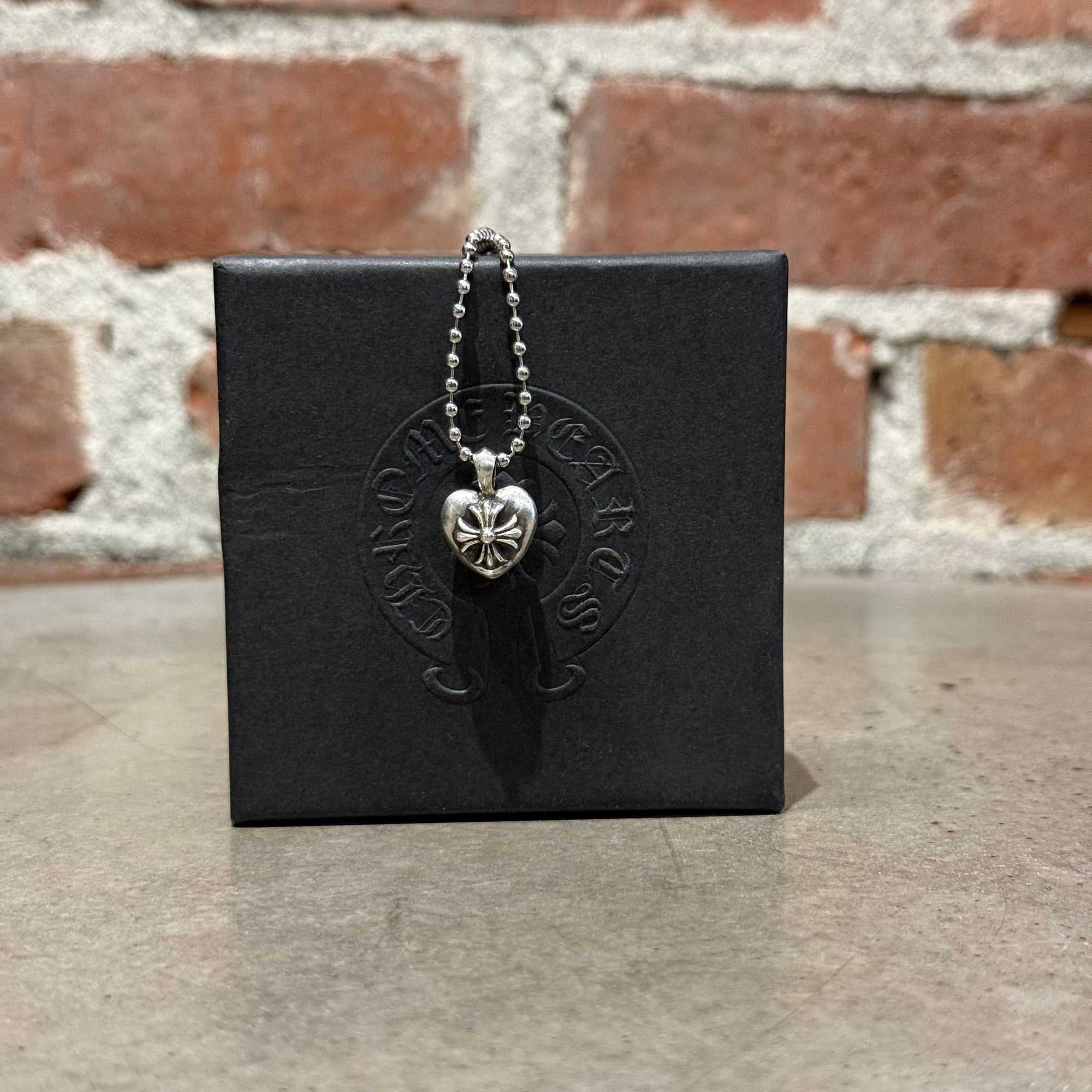 CHROME HEARTS PLUS CROSS HEART NECKLACE ‘SILVER’