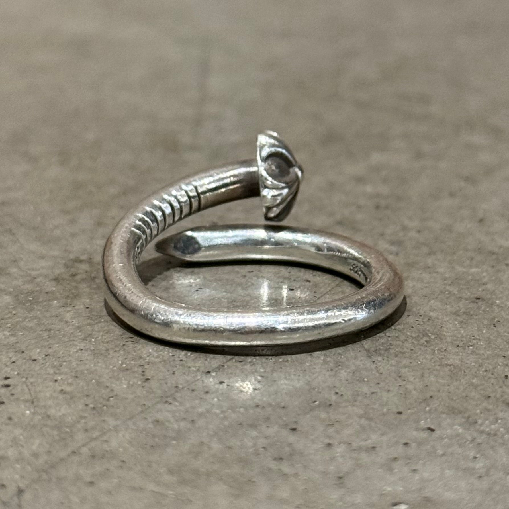 CHROME HEARTS CROSSBALL NAIL RING ‘SILVER’