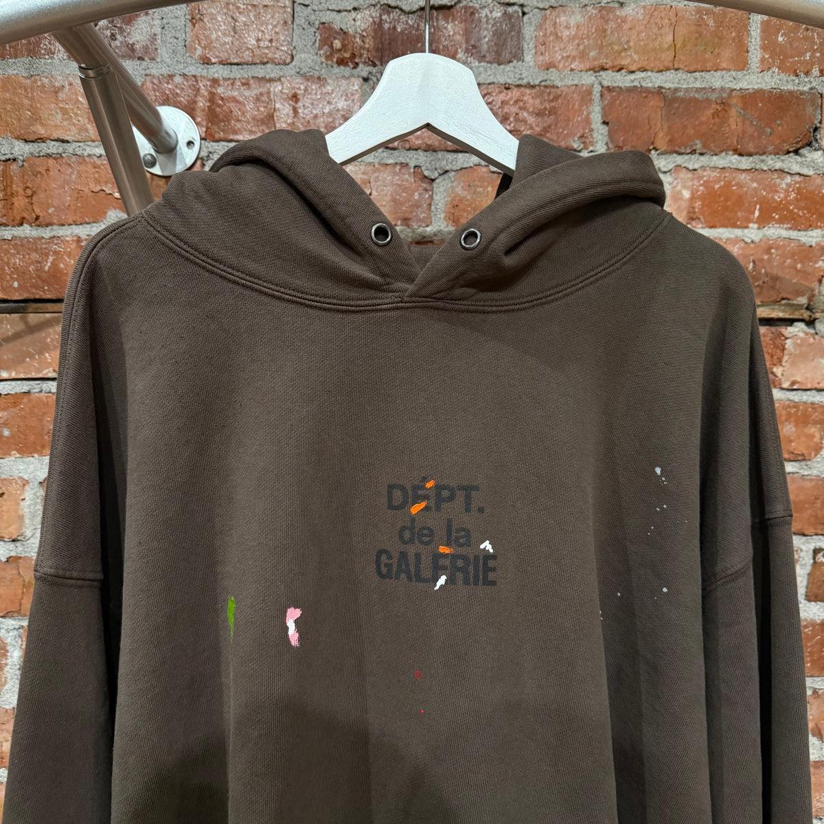 GALLERY DEPT. FRENCH LOGO PAINTER HOODIE ‘BROWN’