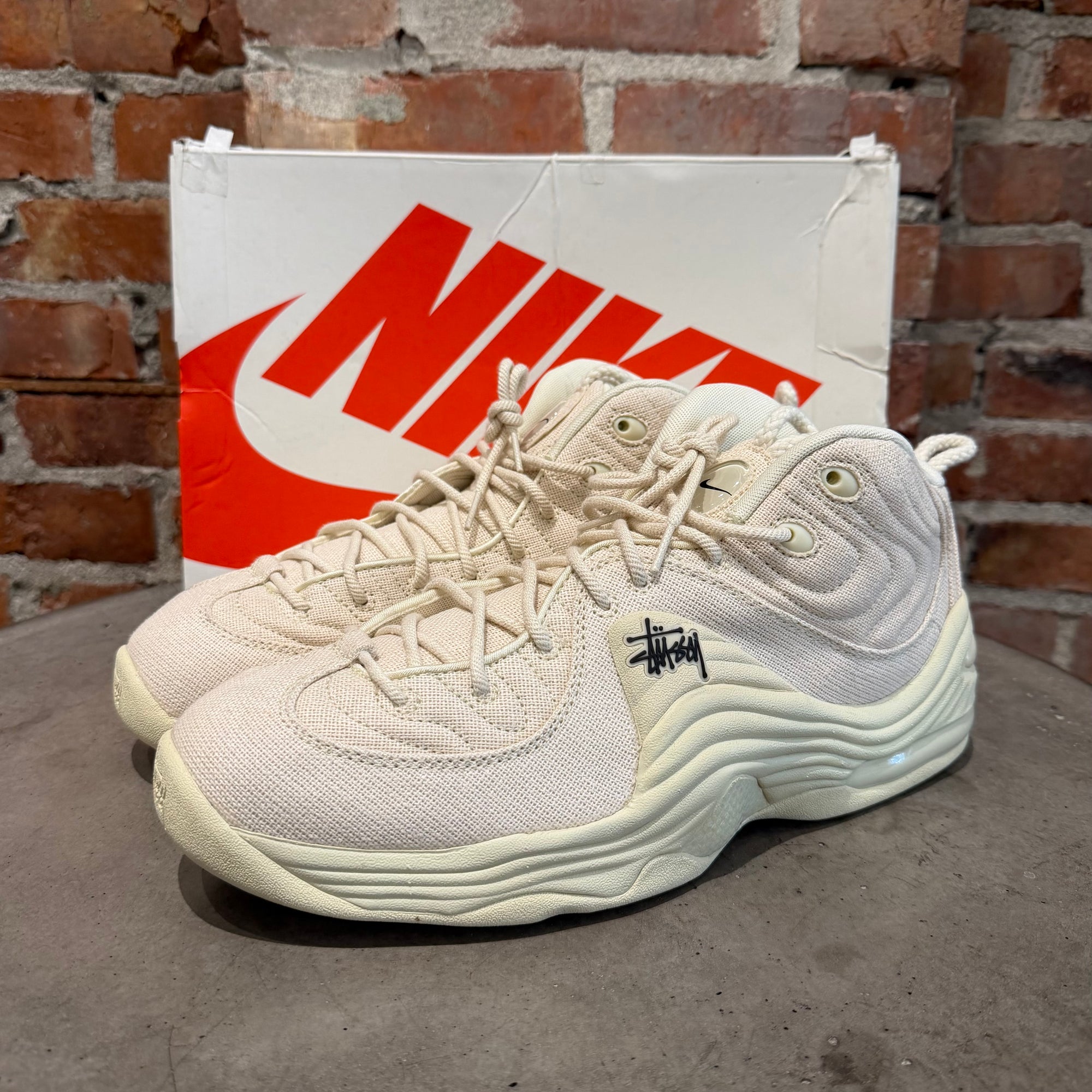 STUSSY X NIKE AIR PENNY II ‘CREAM’