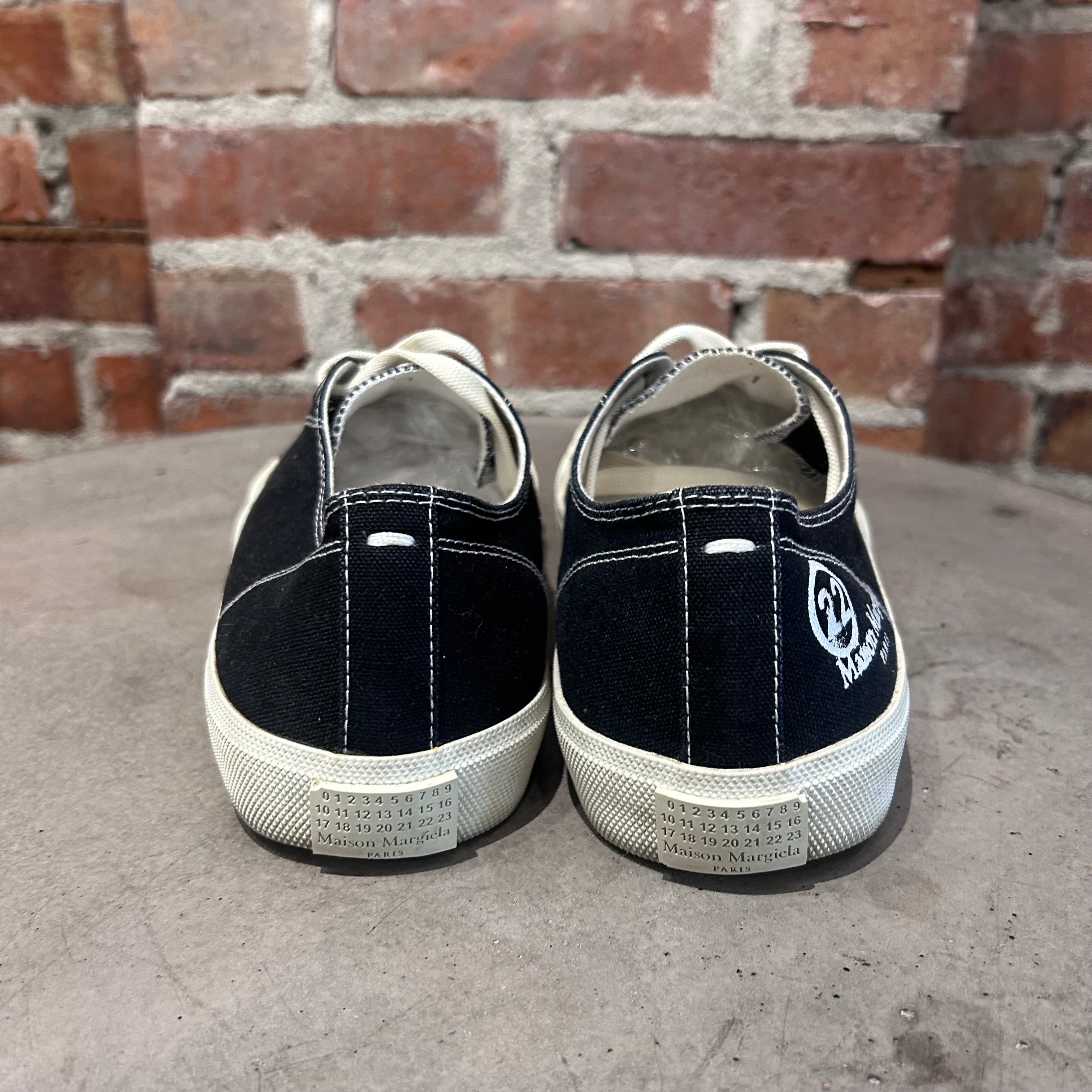 【1回着用】Maison Margiela Tabi sneakers ブラック Maison Margiela Low Top Tabi Flat Sneakers Shoes Men Size EU 41