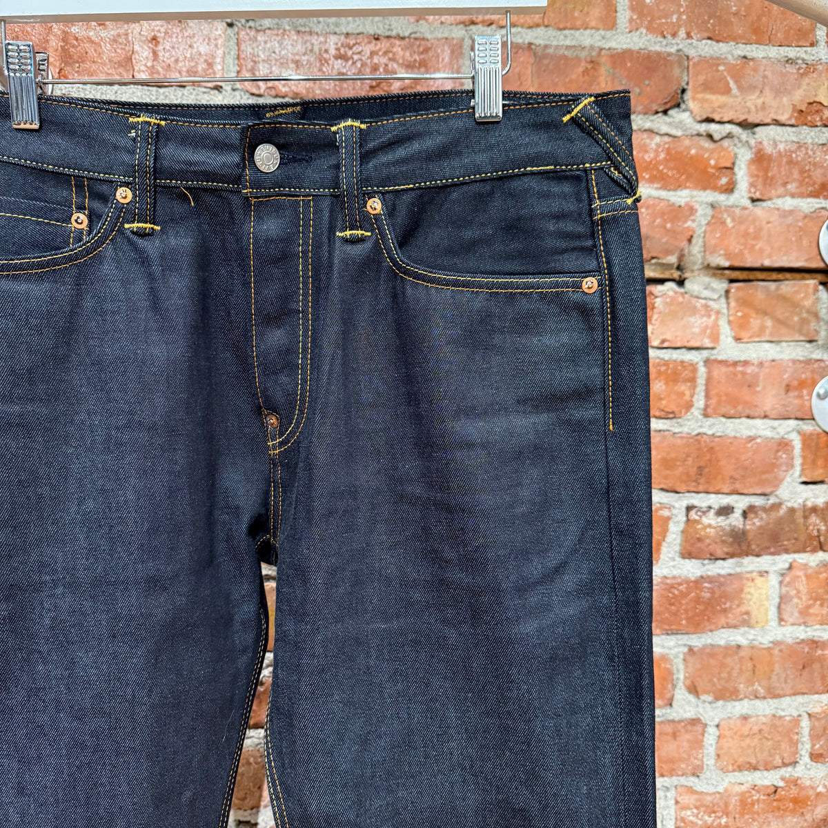 EVISU LOT 2017 YELLOW GULL SLIM STRAIGHT DENIM ‘INDIGO’