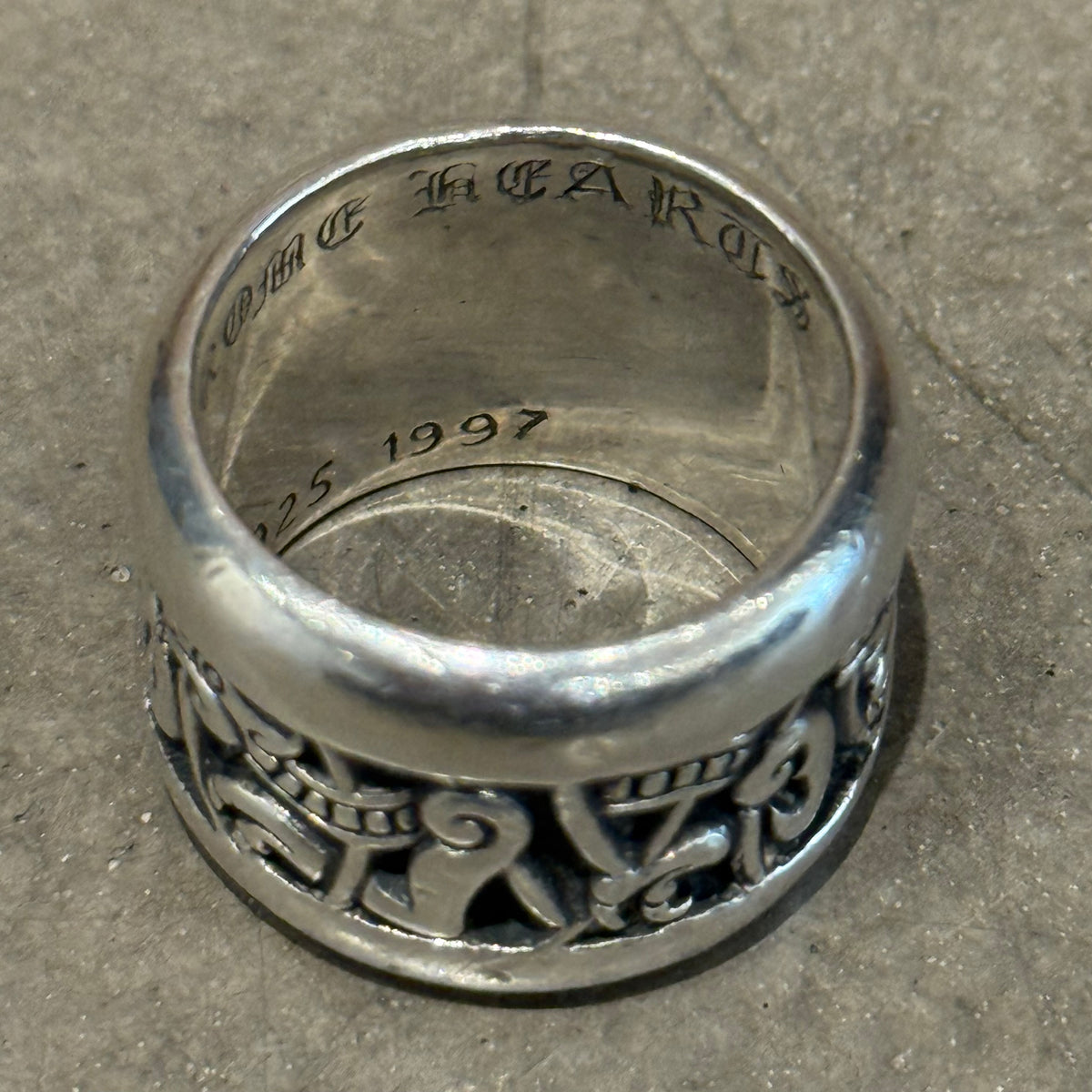 CHROME HEARTS WIDE CELTIC BAND RING 'SILVER'