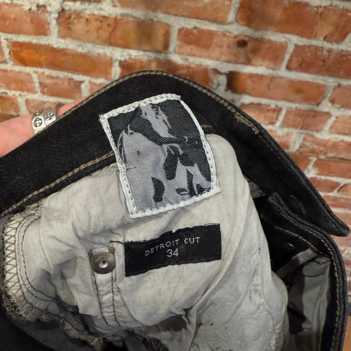 RICK OWENS FW21 GETHSEMANE DRKSHDW WAXED DETROIT DENIM ‘BLACK’