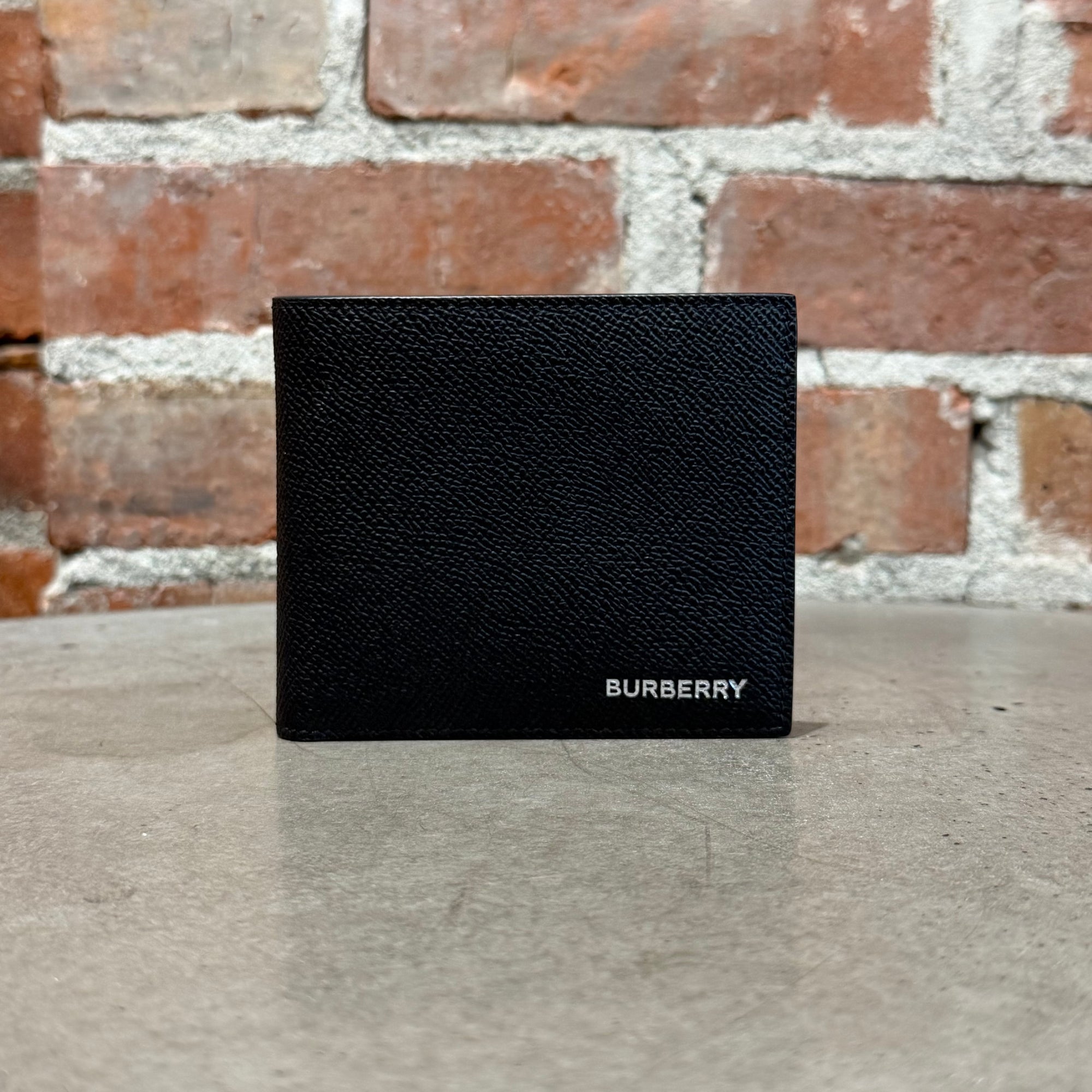 BURBERRY BIFOLD LEATHER WALLET ‘BLACK’