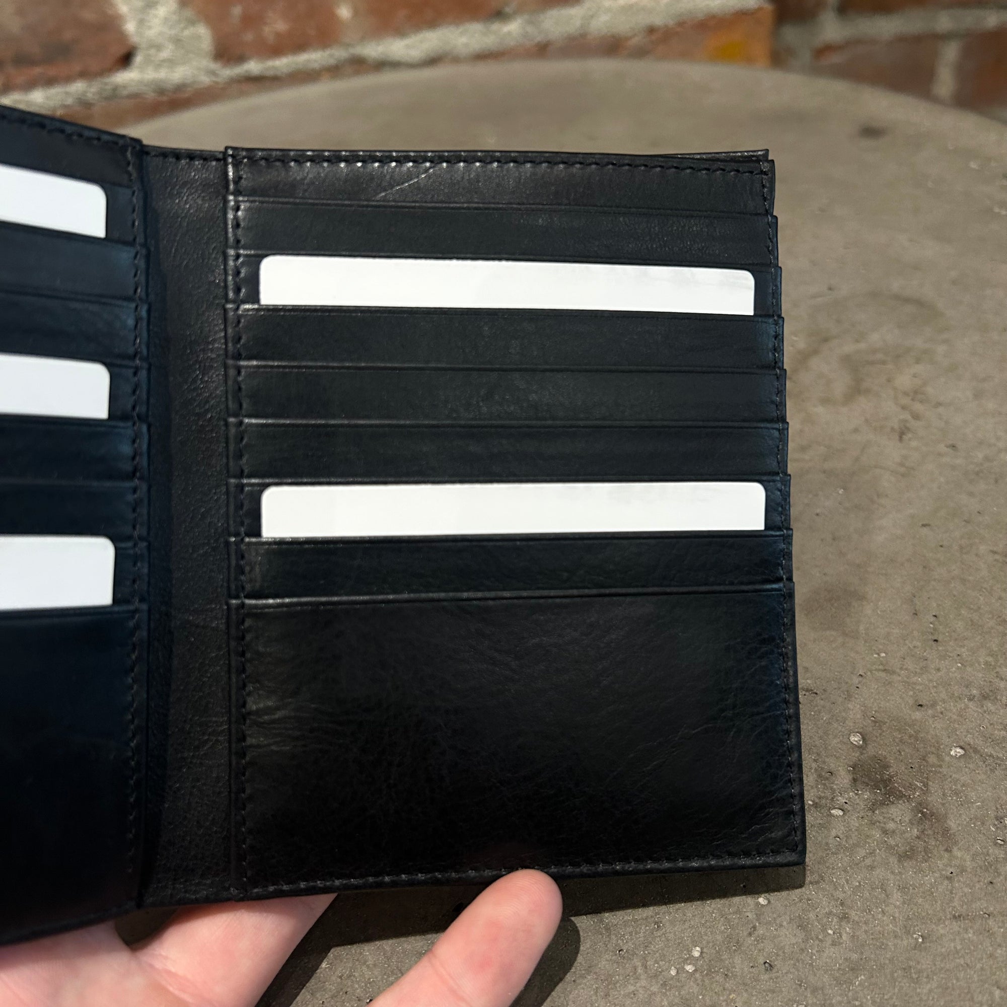 MAISON MARGIELA FOUR STITCH LARGE BIFOLD WALLET ‘BLACK’
