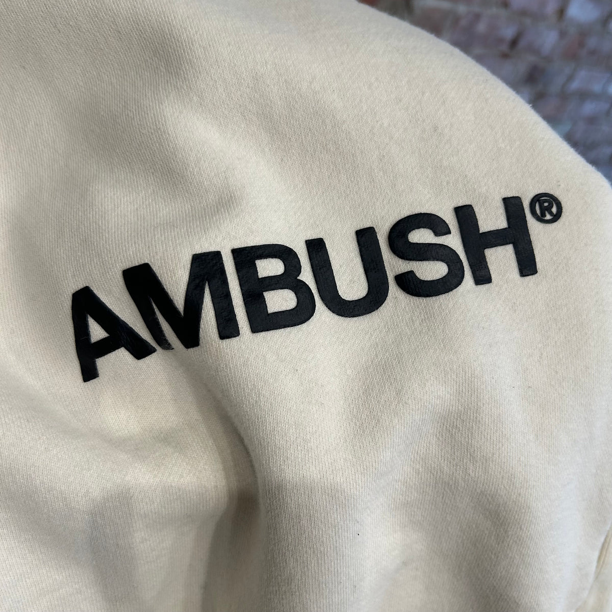 Ambush Tri Color AMBUSH LOGO BLOCK CREWNECK ‘CREAM’ – Sadō Room