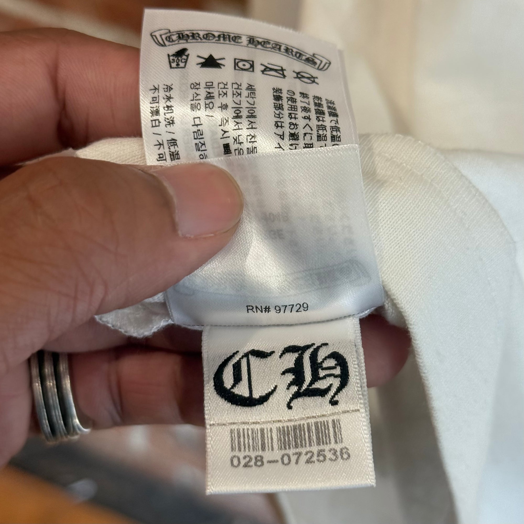 CHROME HEARTS AMERICAN FLAG LONGSLEEVE ’WHITE’