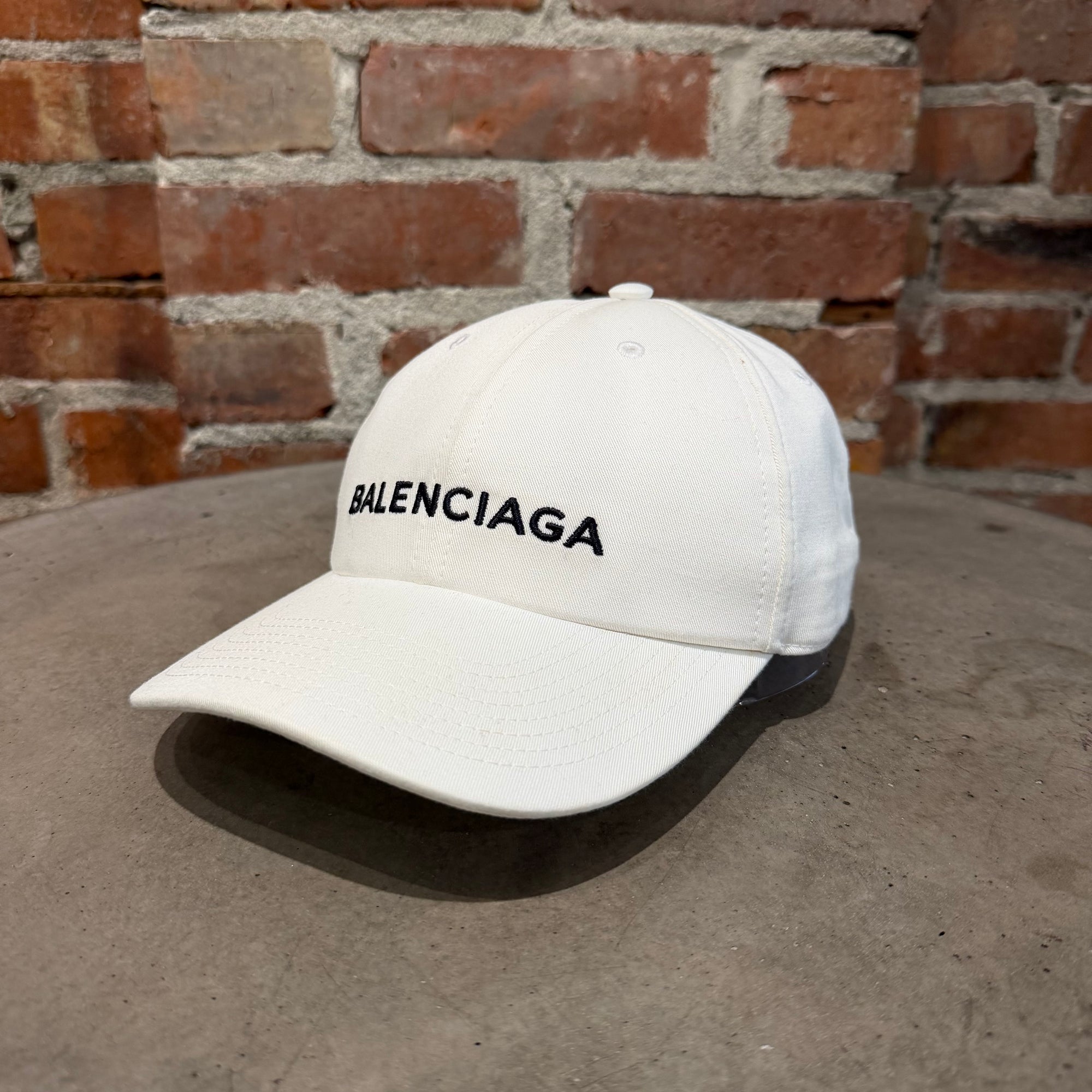 BALENCIAGA LOGO BASEBALL CAP ‘WHITE’