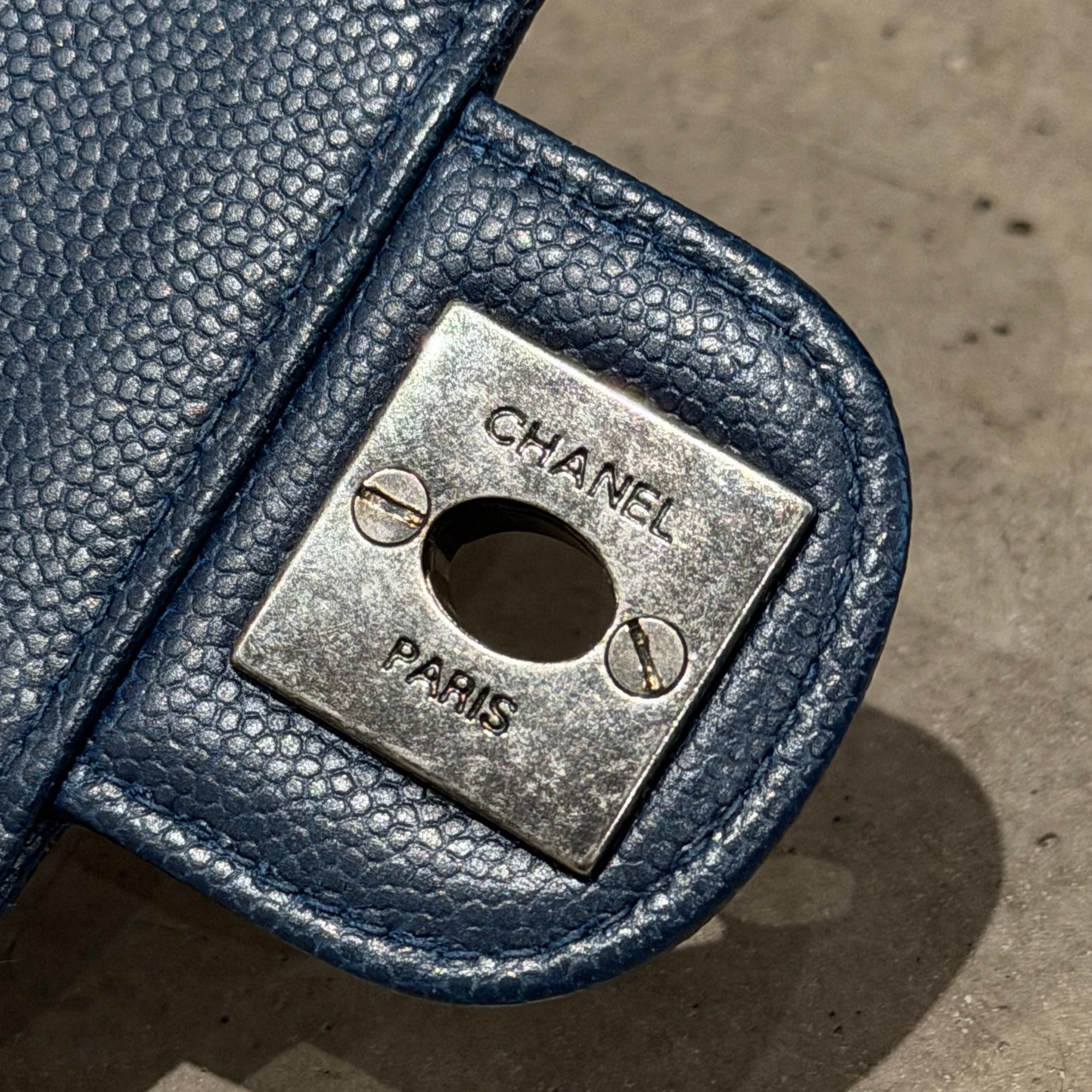 CHANEL QUILTED CAVIAR MINI WALLET BAG ON CHAIN ‘NAVY’