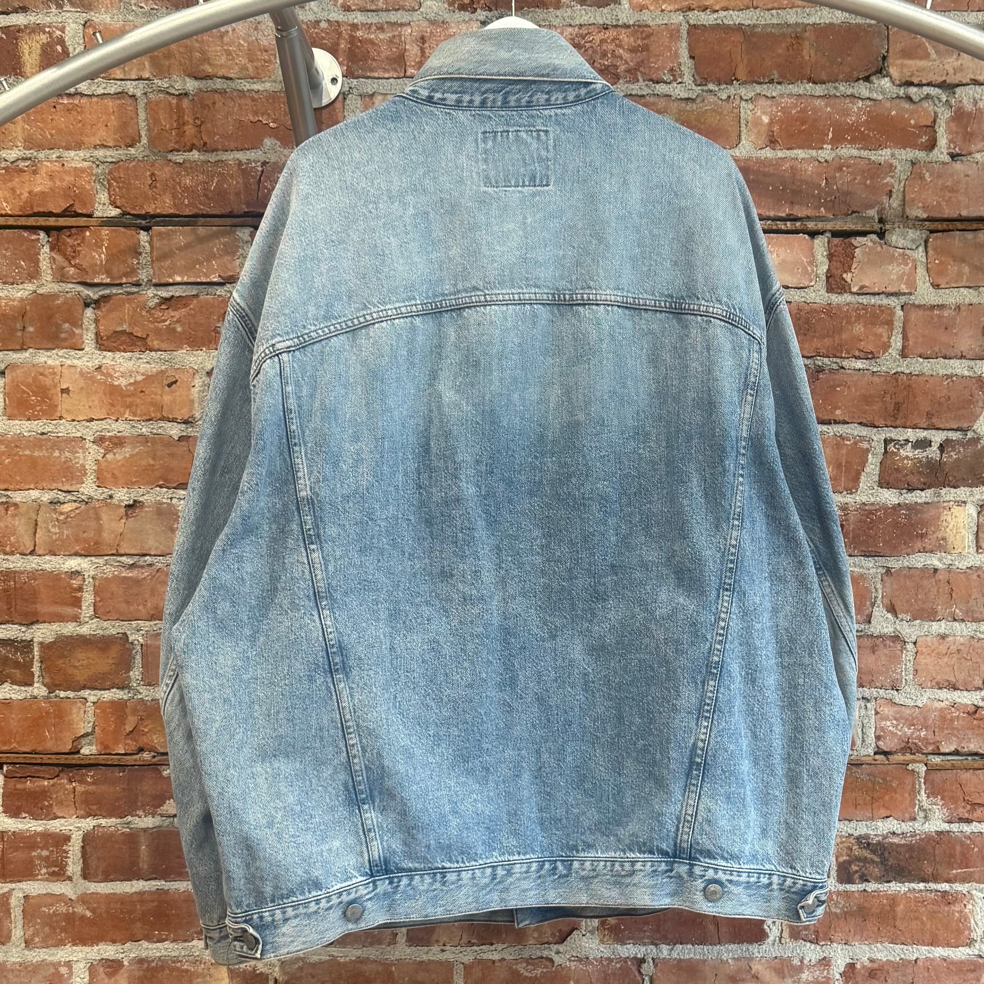 ACNE STUDIOS OVERSIZED DENIM TRUCKER JACKET ‘LIGHT WASH’
