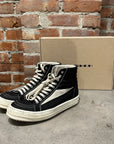 RICK OWENS DRKSHDW VINTAGE SNEAKER HIGH ‘MILK’