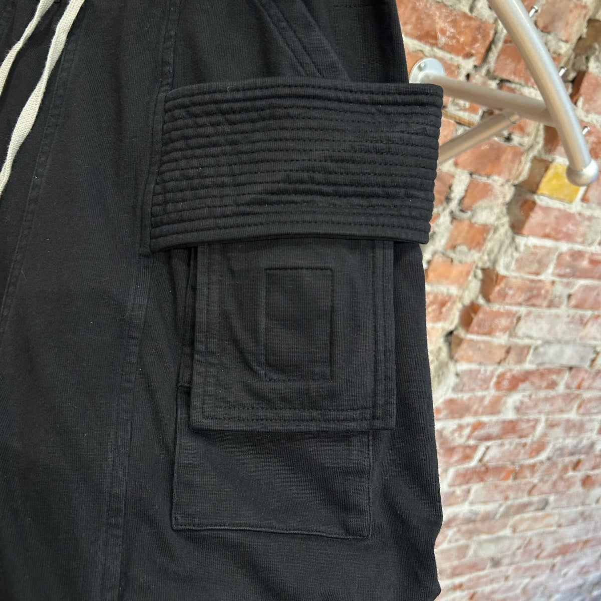 RICK OWENS SS24 LIDO DRKSHDW RIG CREATCH CARGOS ‘BLACK’