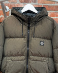 STONE ISLAND FW20 POLY-COLOUR NYON METAL FRAME DOWN JACKET ‘OLIVE’