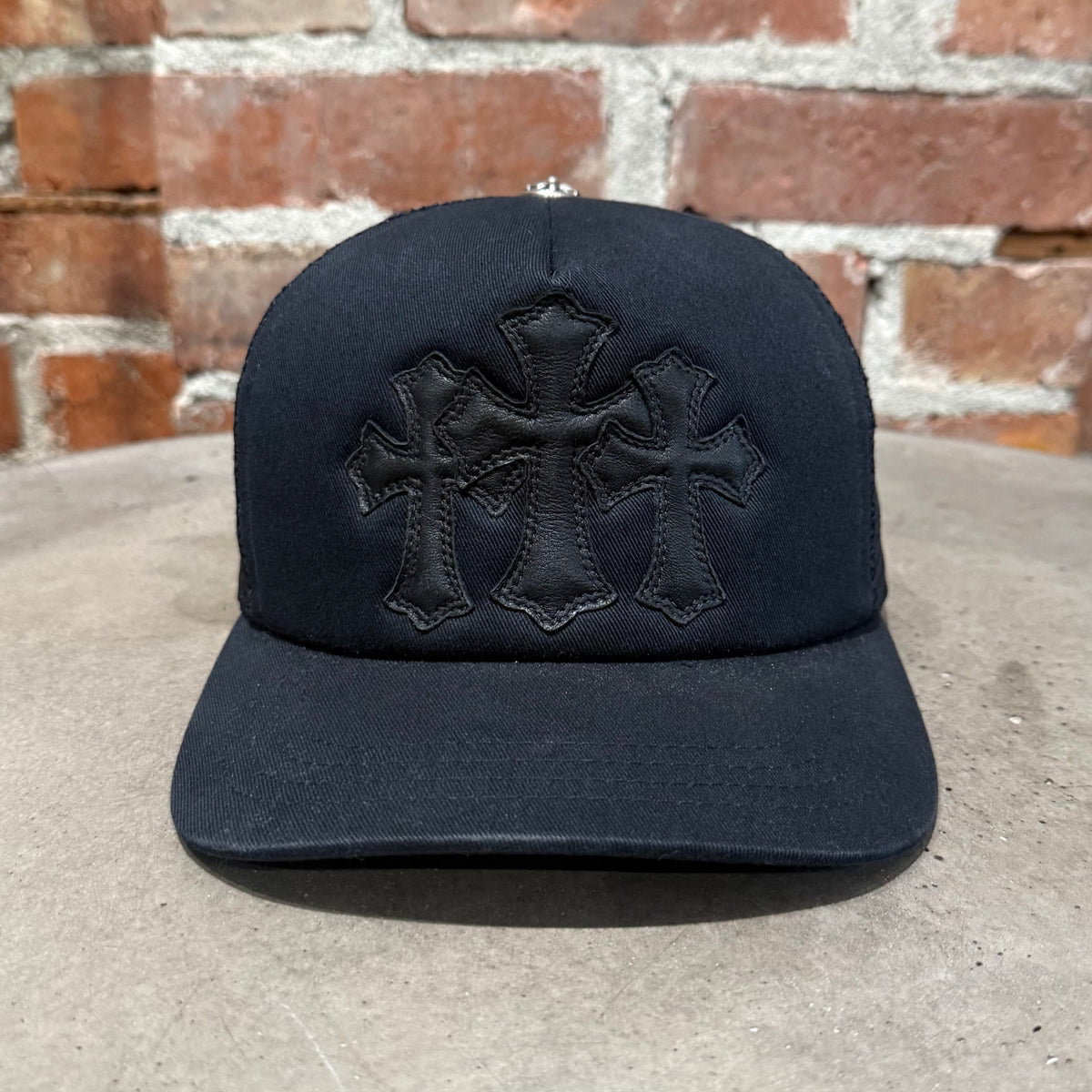 CHROME HEARTS TRIPLE CROSS TRUCKER HAT ‘BLACK’