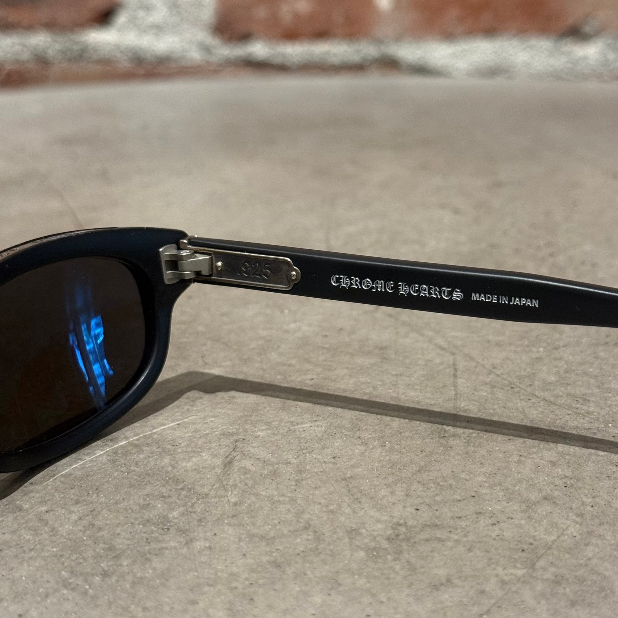 CHROME HEARTS MATTE LOWRIDER SUNGLASSES ‘BLACK’