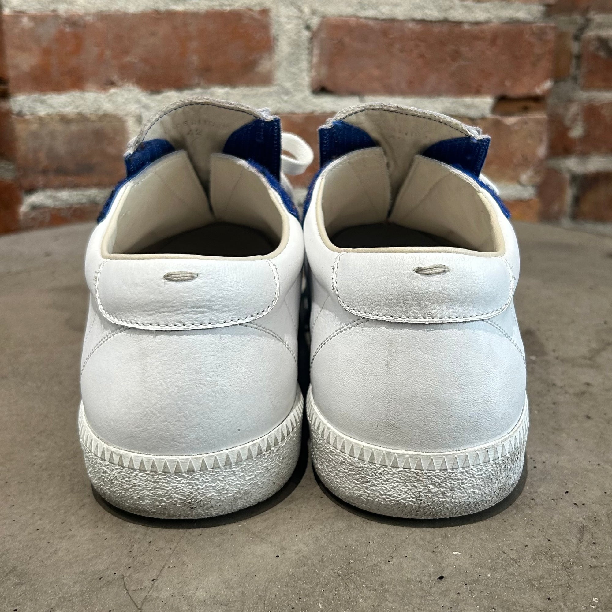 MAISON MARGIELA VELCRO REPLICA GAT SNEAKERS ‘WHITE/BLUE’