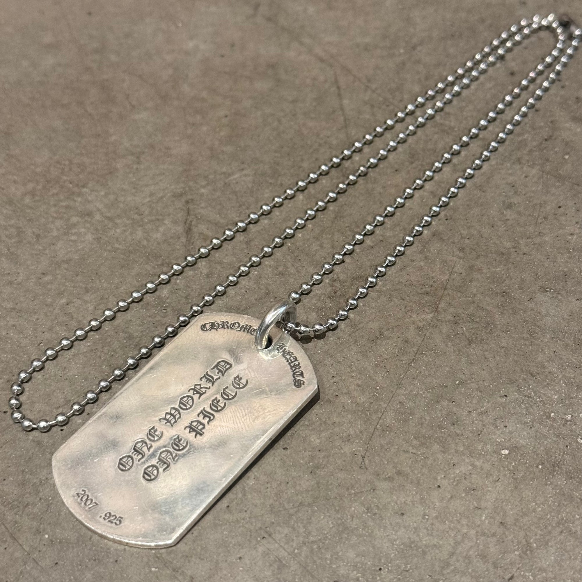 CHROME HEARTS FLEUR KNEE DOGTAG NECKLACE ‘SILVER’