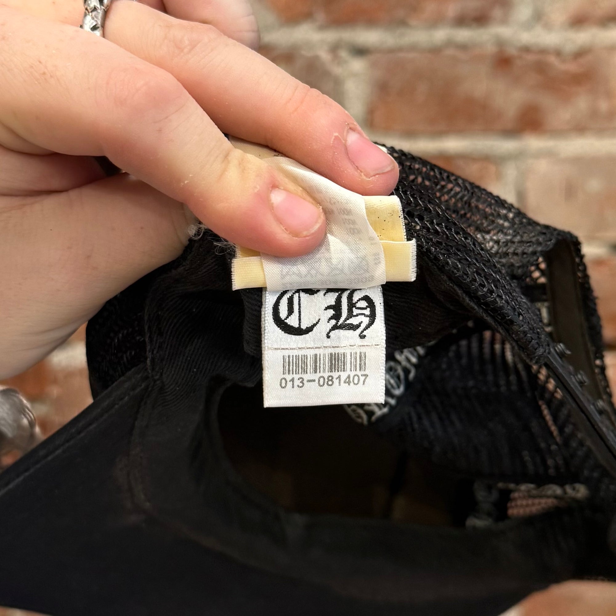 CHROME HEARTS FUCK YOU TRUCKER HAT ‘BLACK’