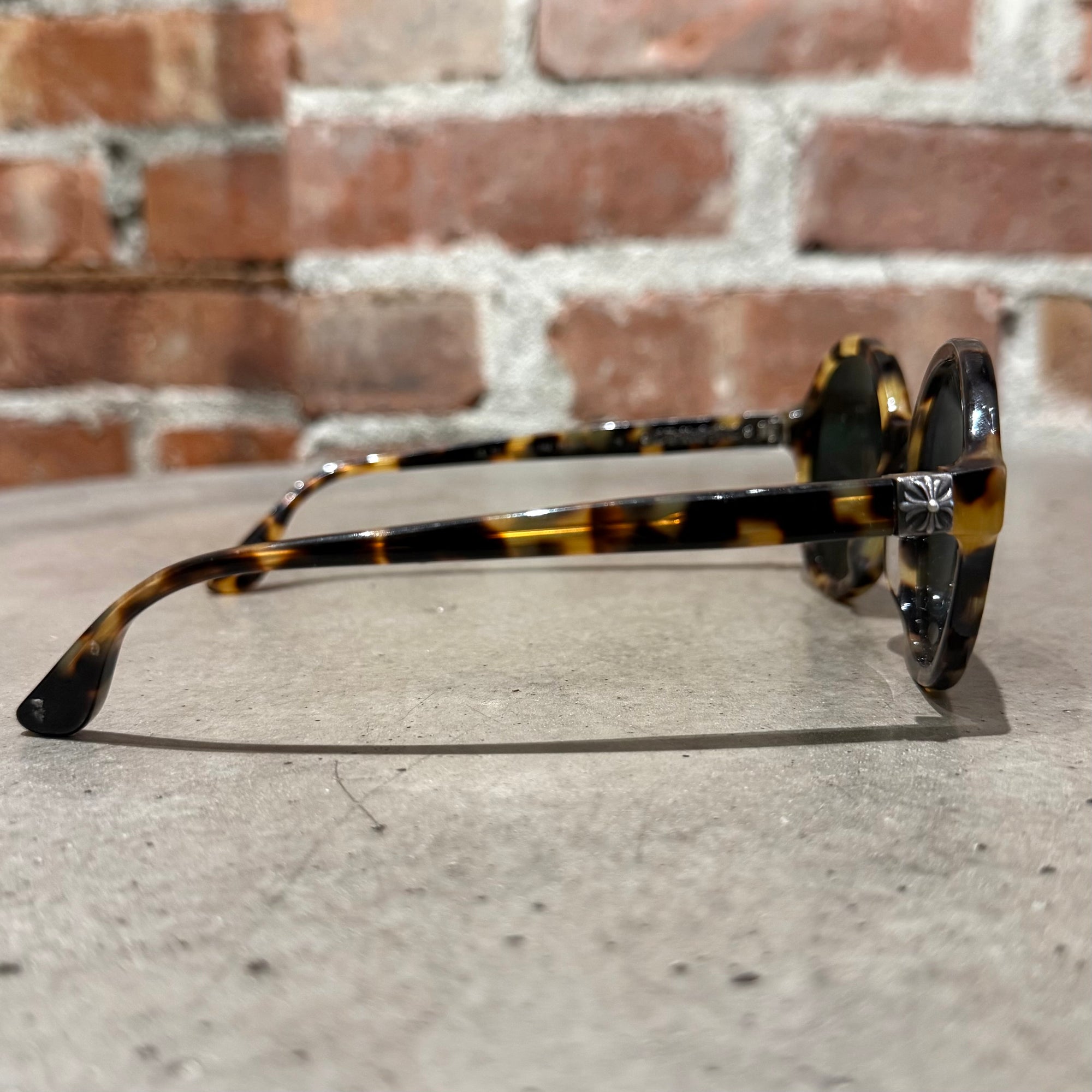 CHROME HEARTS P*RNFLAKES SUNGLASSES ‘TORTOISE’