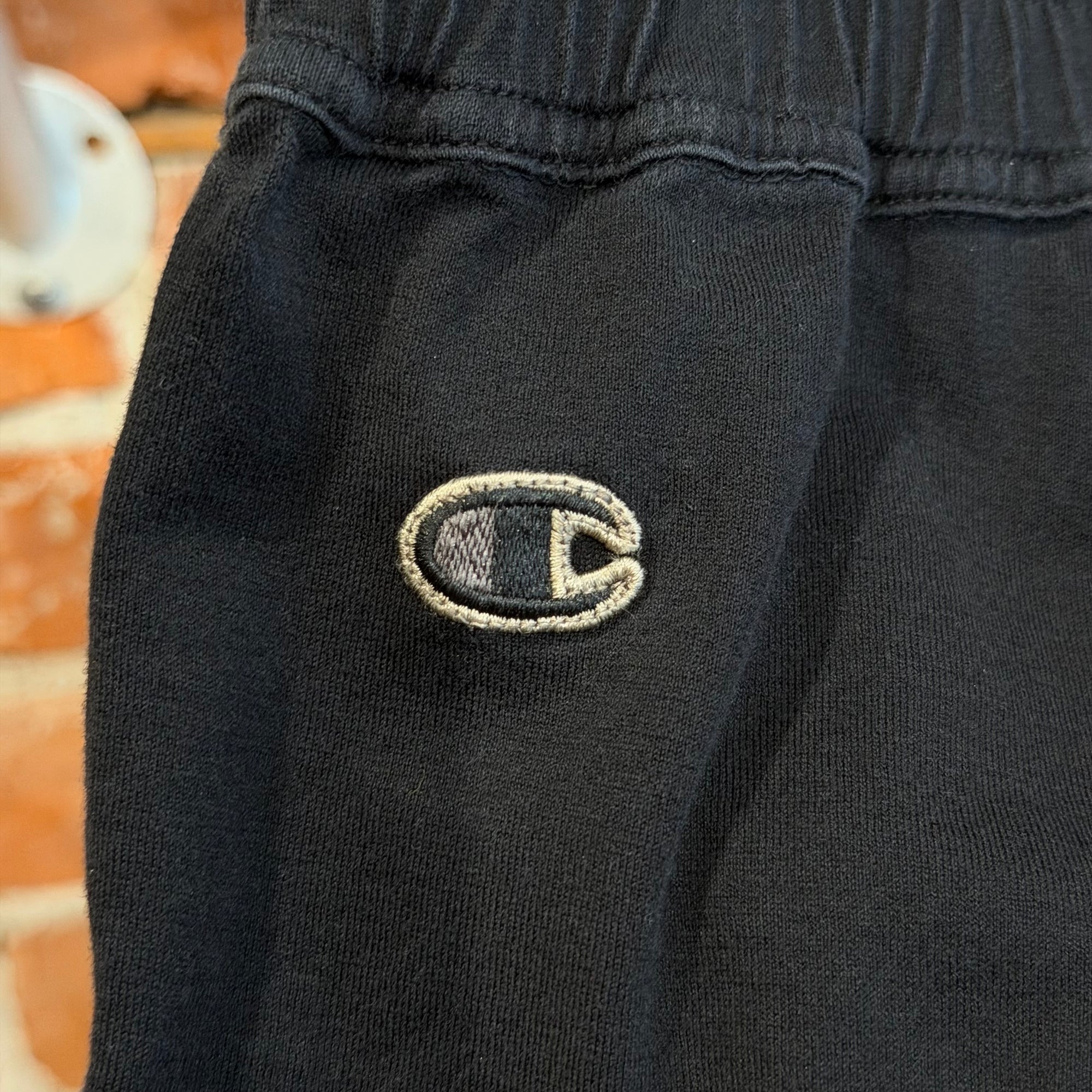RICK OWENS X CHAMPION DOLPHIN SHORTS ‘BLACK’
