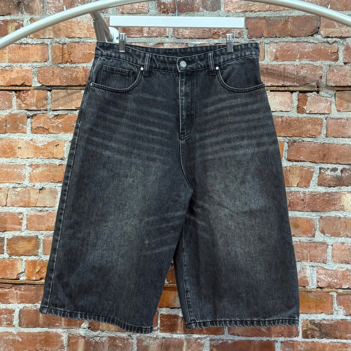 BASKETCASE WIDE BAGGY DENIM SHORTS ‘BLACK’