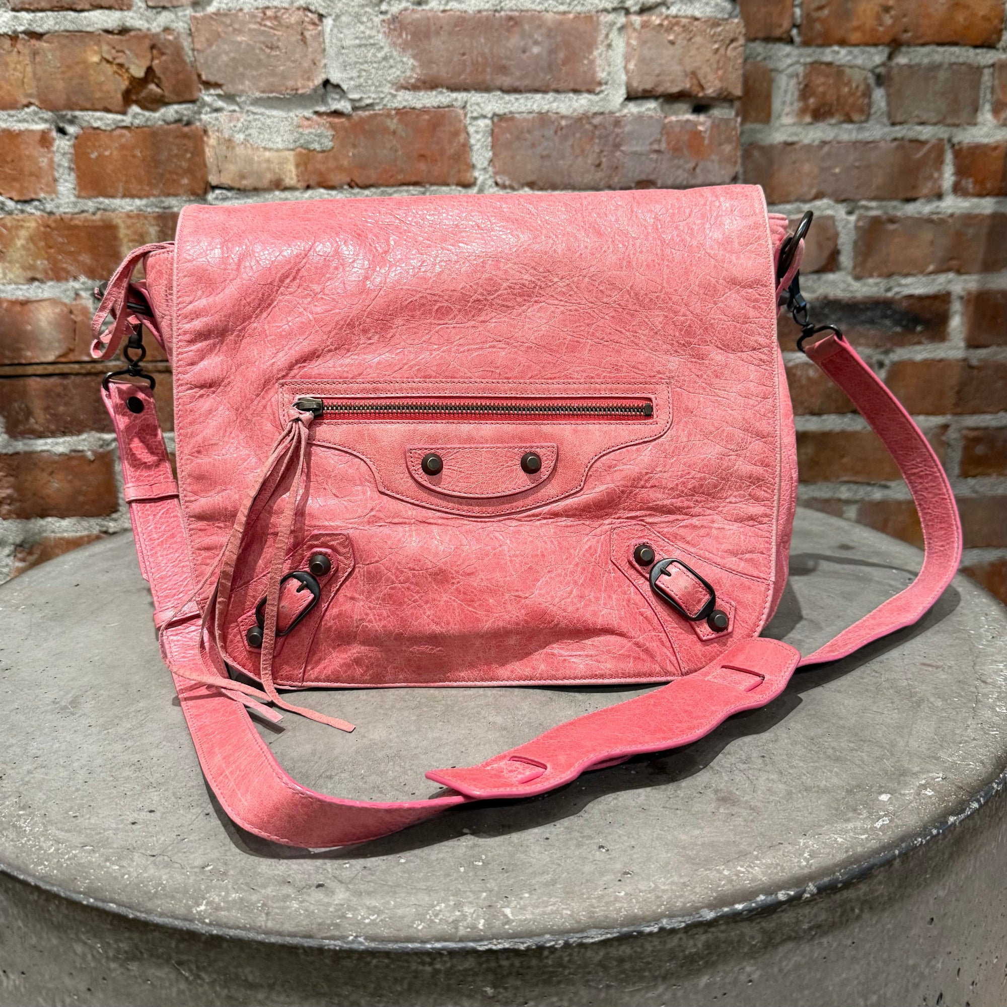 BALENCIAGA CITY MESSENGER SHOULDER BAG ‘RED’