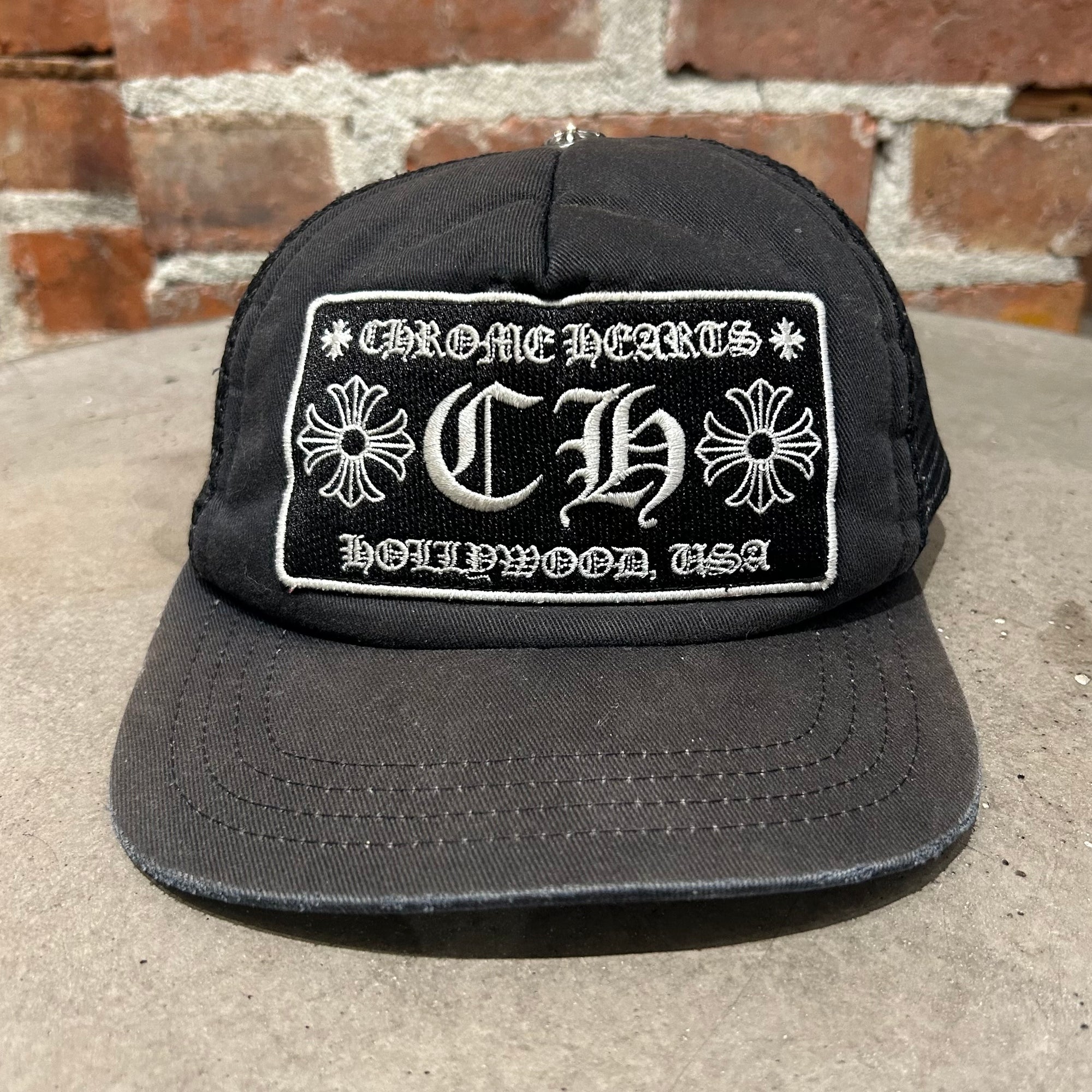 CHROME HEARTS VINTAGE CH TRUCKER HAT ‘BLACK’