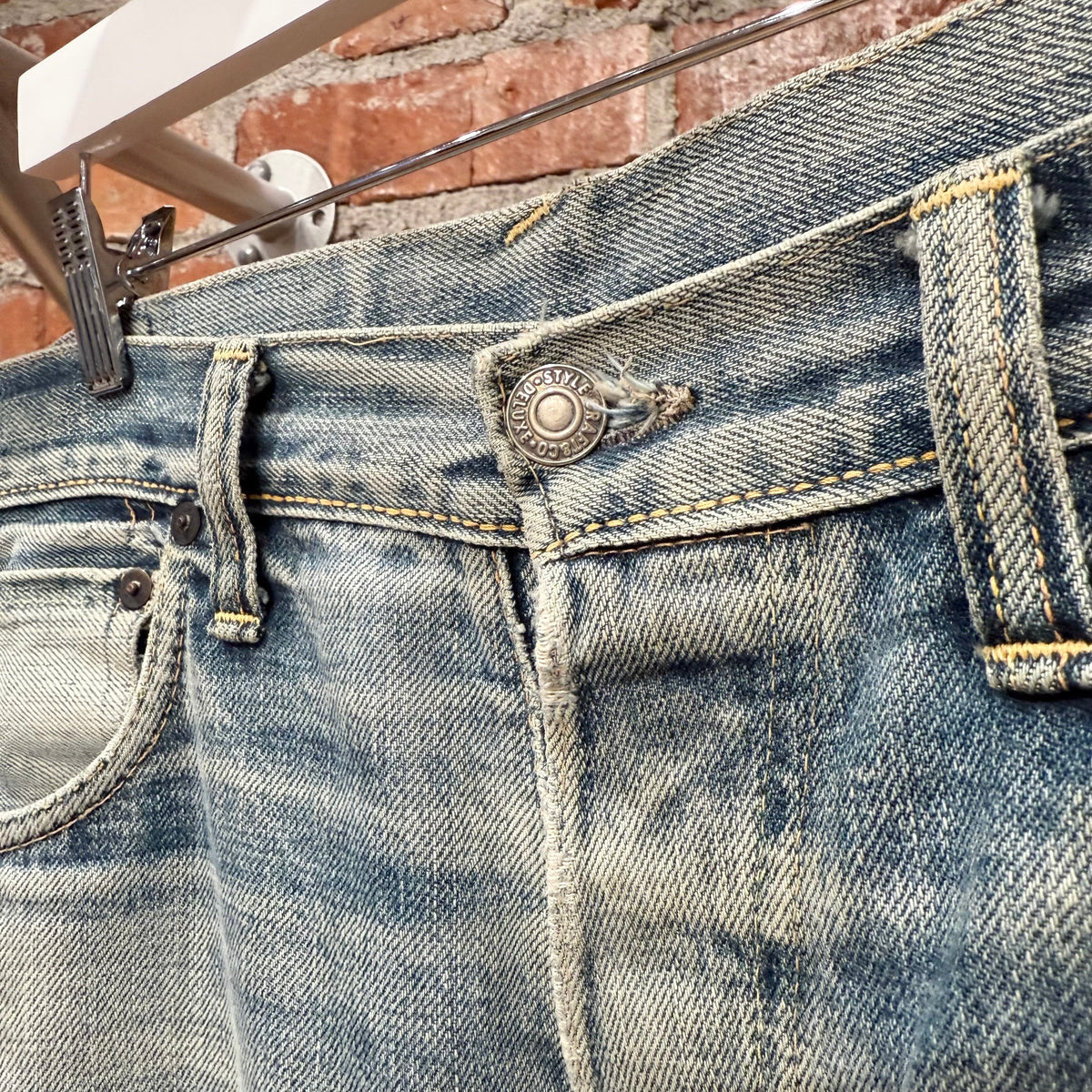 EVISU VINTAGE BIG E THRASHED DENIM ‘LIGHT BLUE’