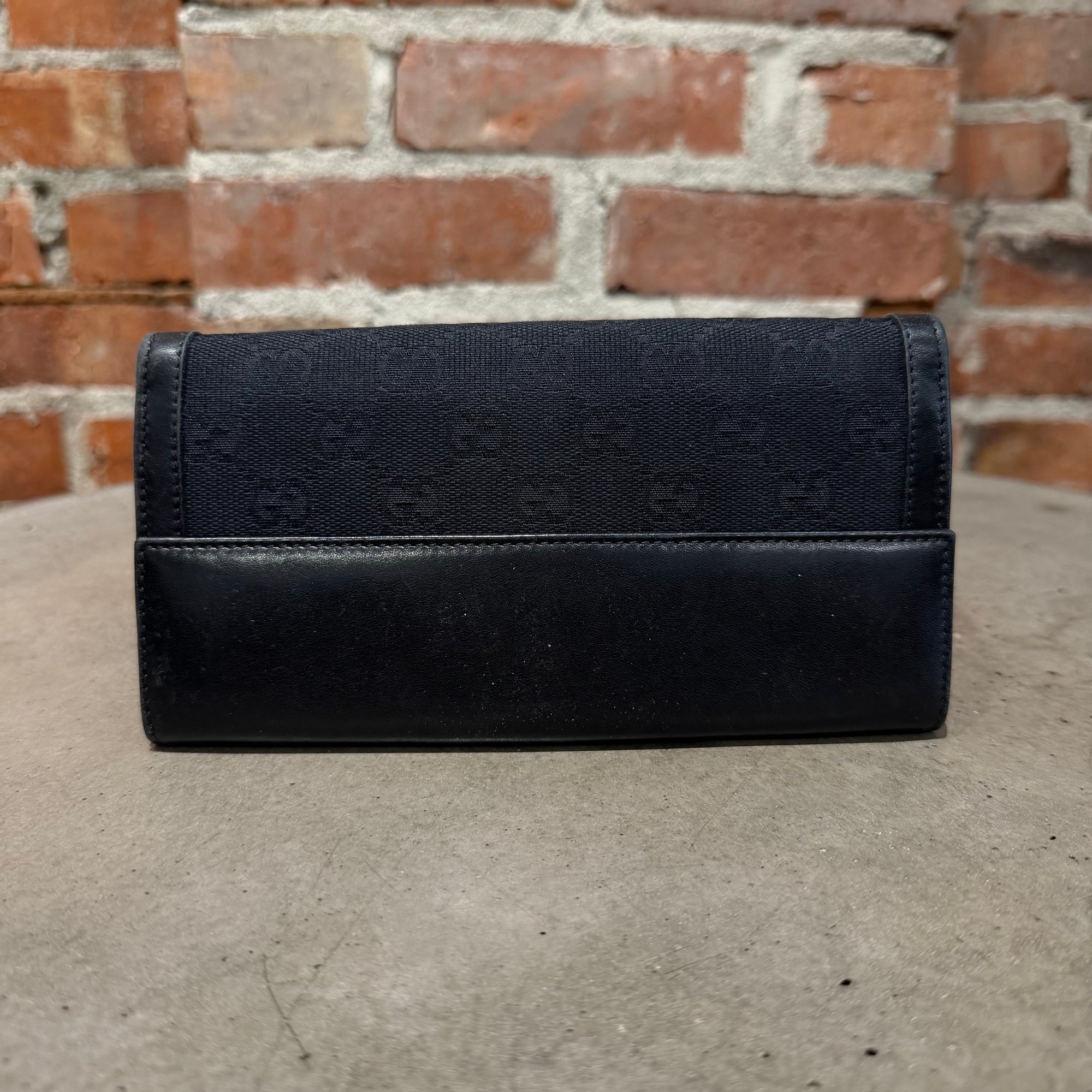 GUCCI WAVE BUCKLE LONG WALLET ‘BLACK’