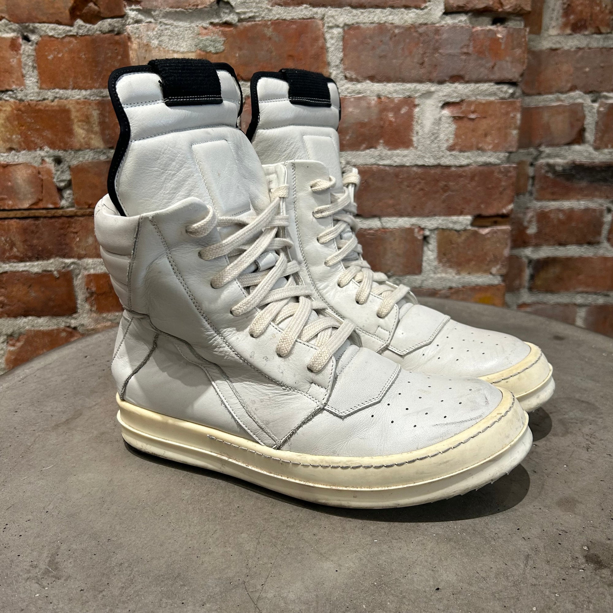 RICK OWENS FW16 GEOBASKET SNEAKERS ‘MILK’