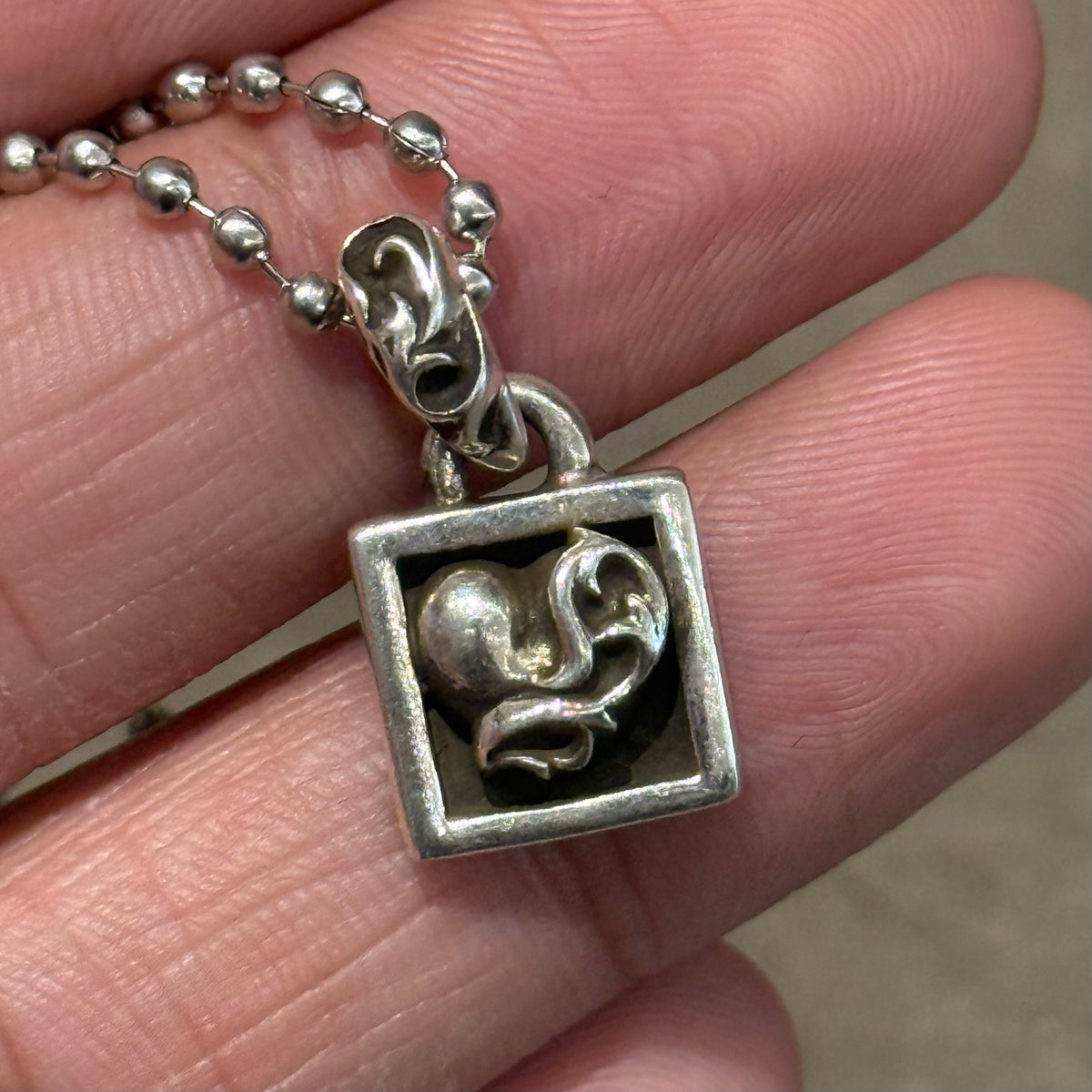 CHROME HEARTS FRAMED HEART NECKLACE ‘SILVER’