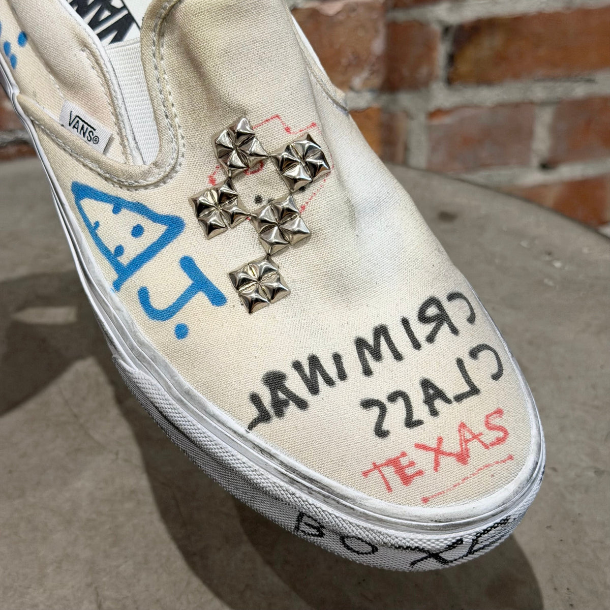 PALY HOLLYWOOD 1 OF 1 HAND PAINTED VANS SLIP ONS ‘WHITE’