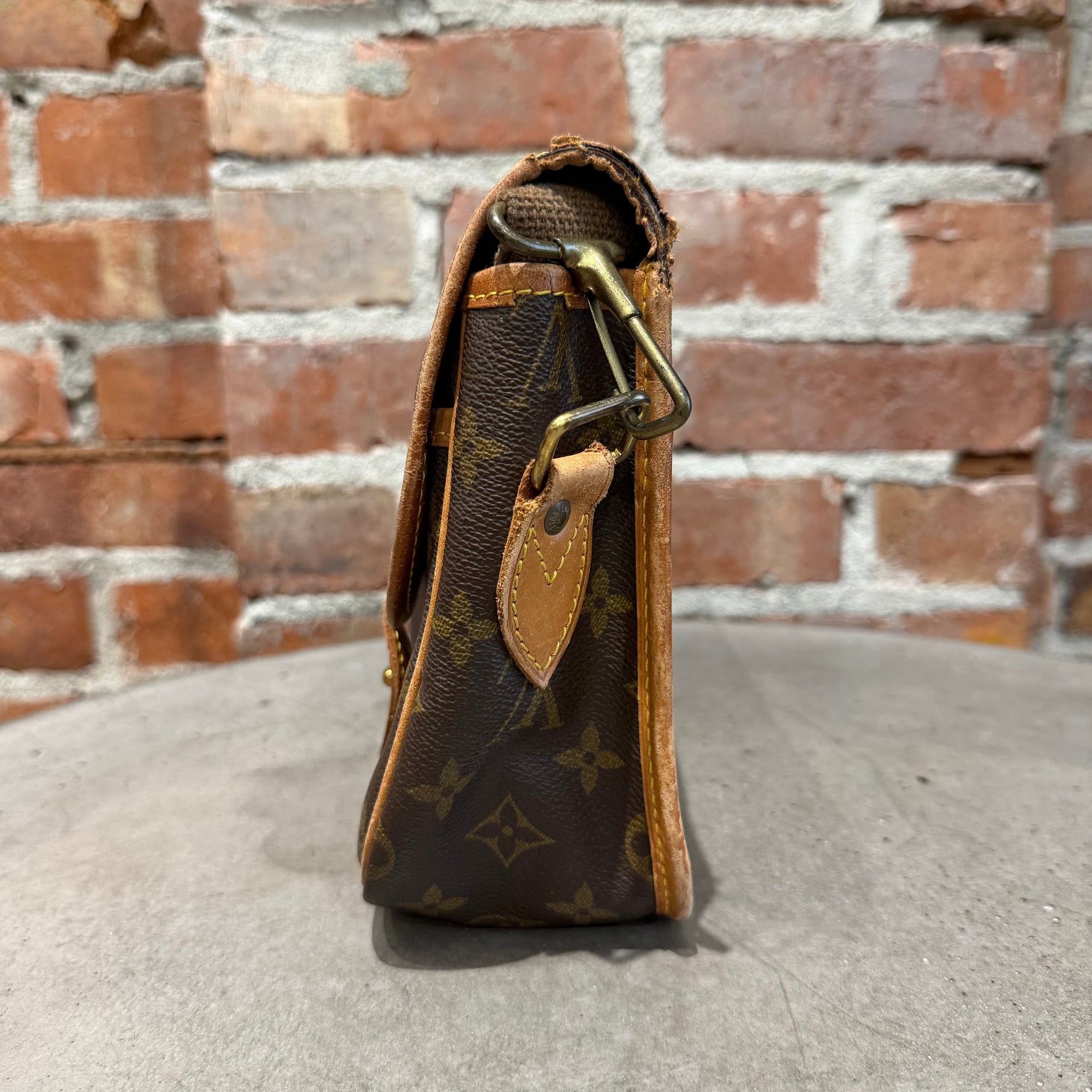 LOUIS VUITTON VINTAGE MONOGRAM SIDE BAG ‘BROWN’