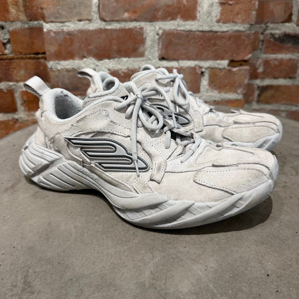 BALENCIAGA MONDAY SNEAKERS SNEAKERS ‘STONE’