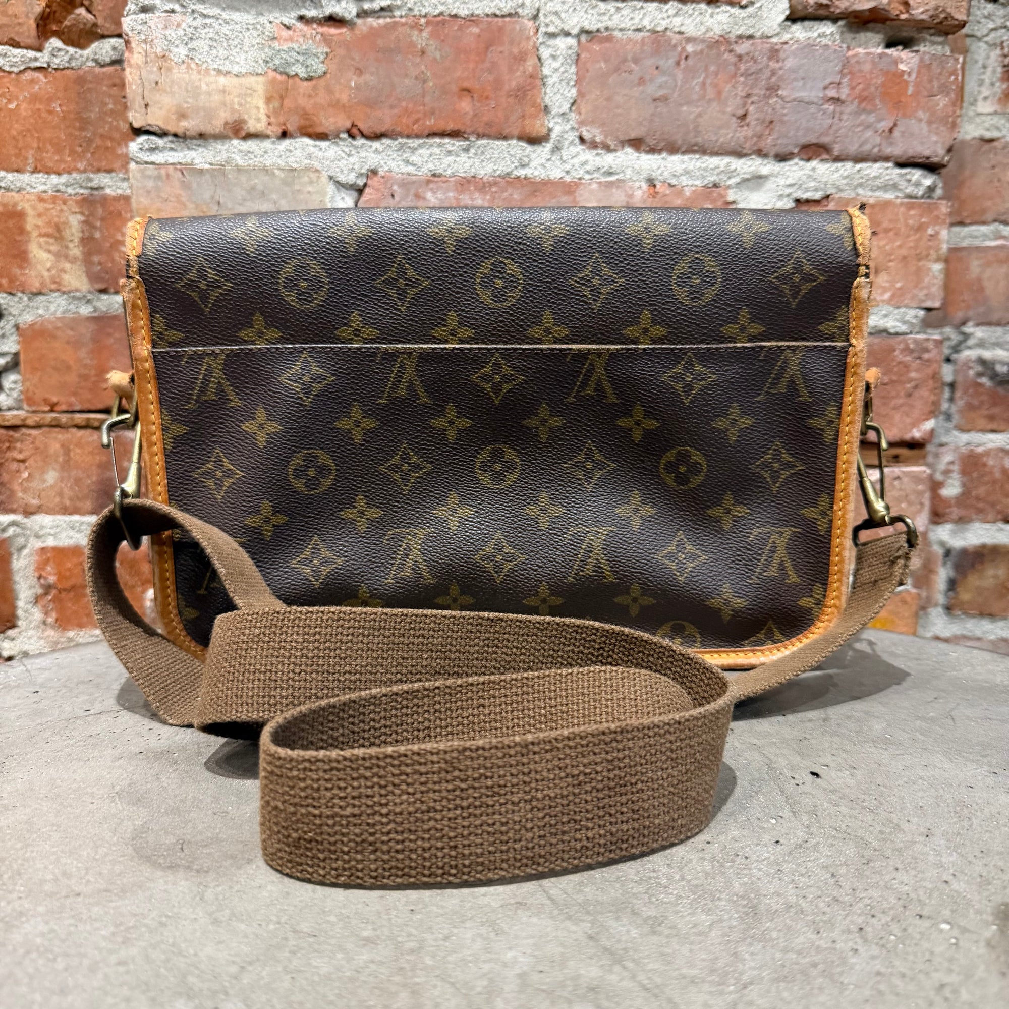 LOUIS VUITTON VINTAGE MONOGRAM SIDE BAG ‘BROWN’