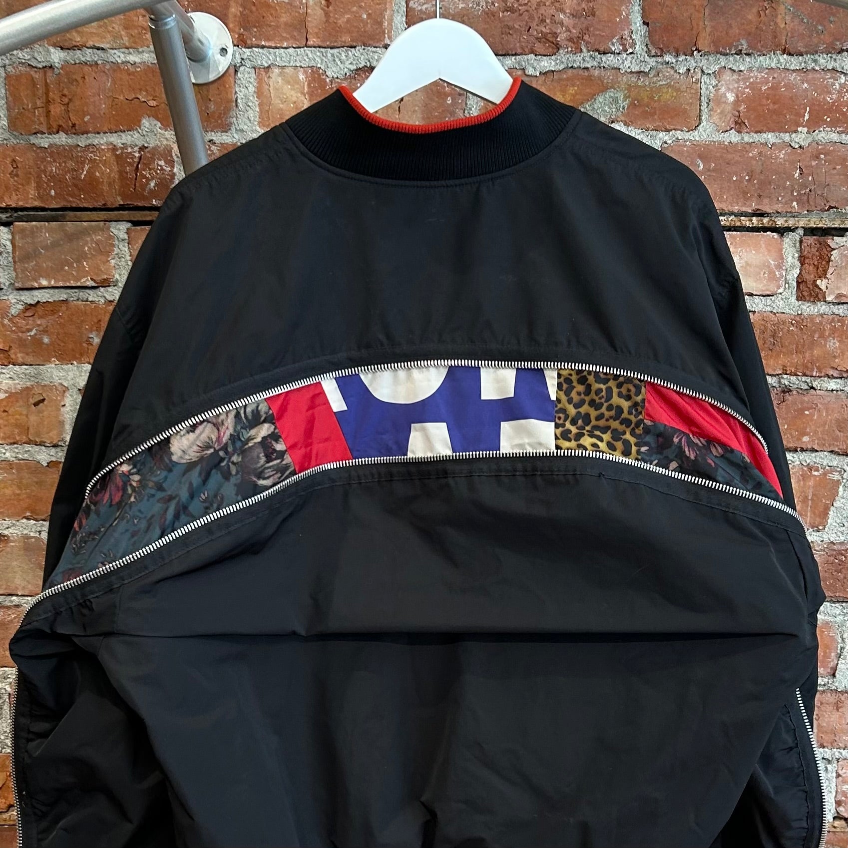 DRIES VAN NOTEN SS23 VELLOW BACK ZIP BOMBER ‘BLACK’