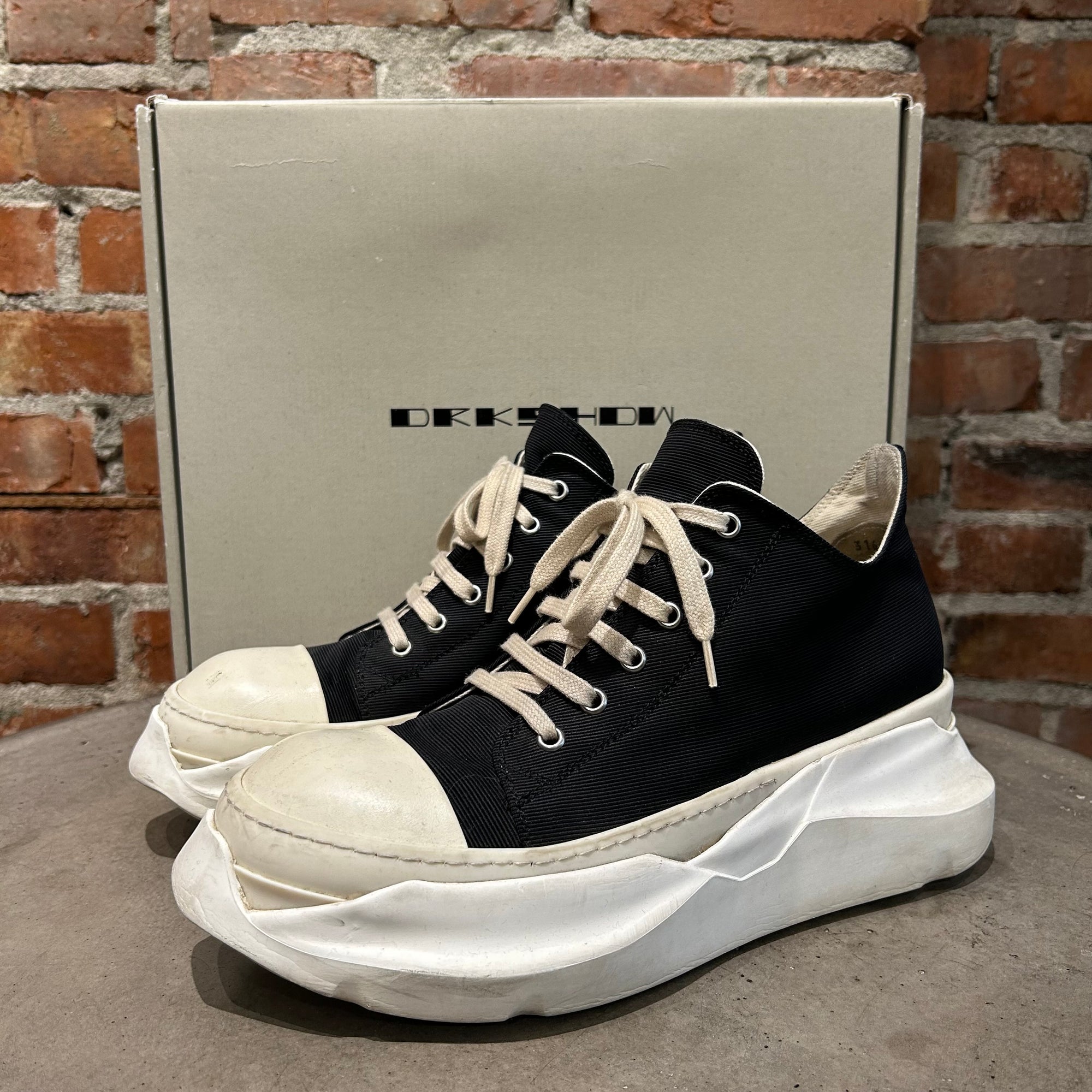 RICK OWENS DRKSDHW RAMONE LOW ABSTRACT SNEAKERS ‘BLACK’