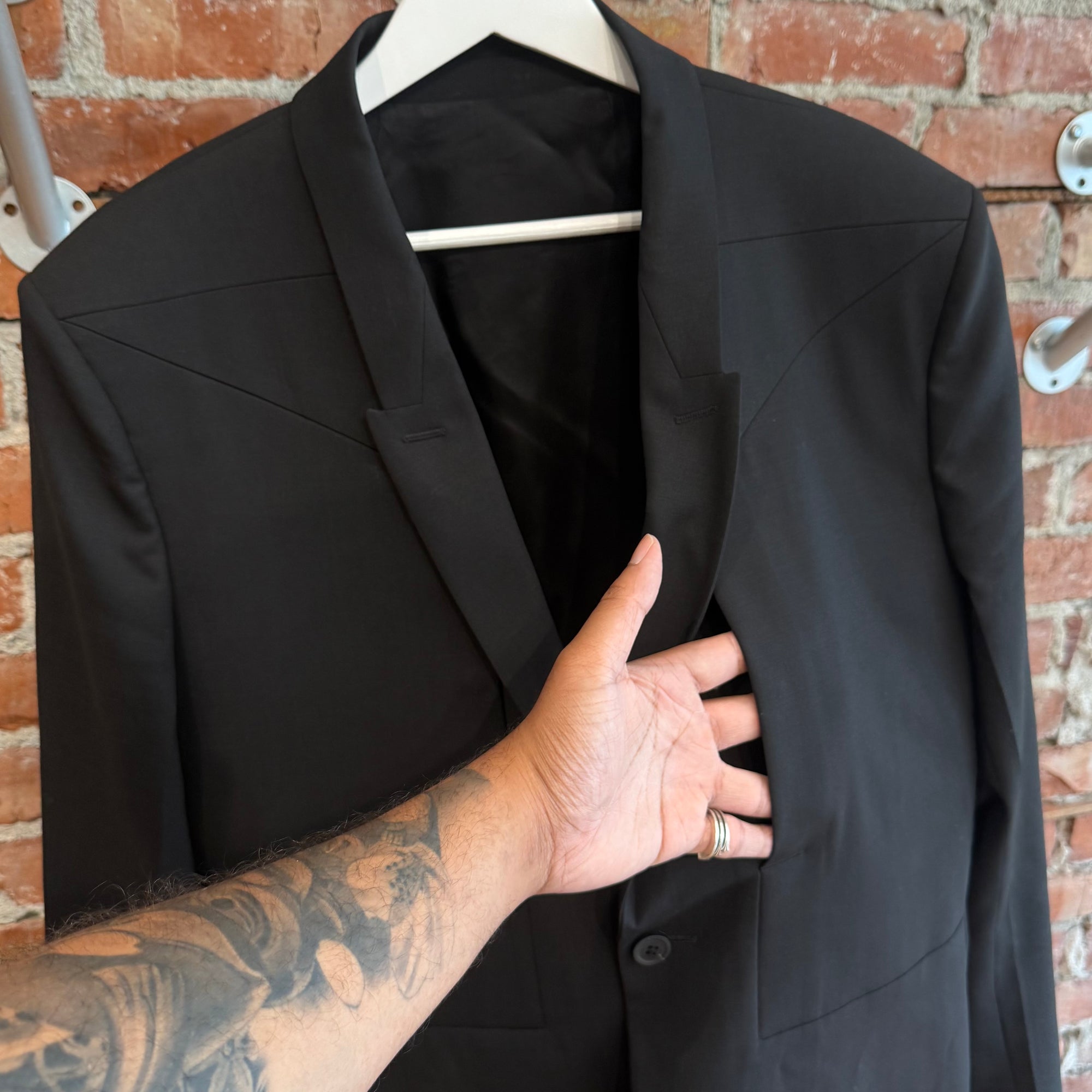 RICK OWENS FW23 LUXOR FOGPOCKET BLAZER ‘BLACK’