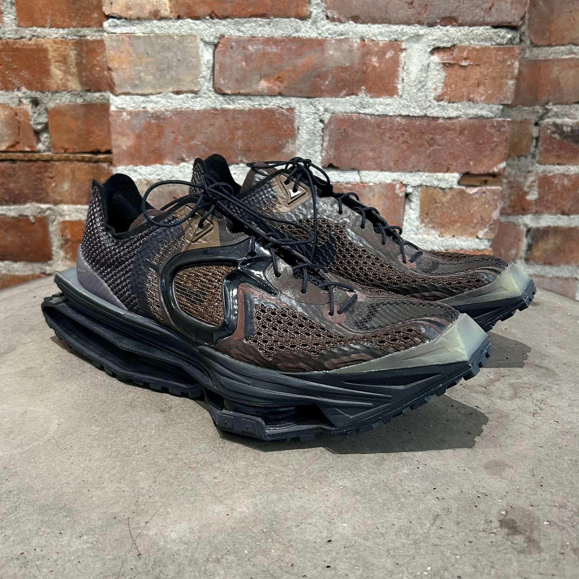 MMW X NIKE ZOOM 004 SNEAKERS ‘BROWN’