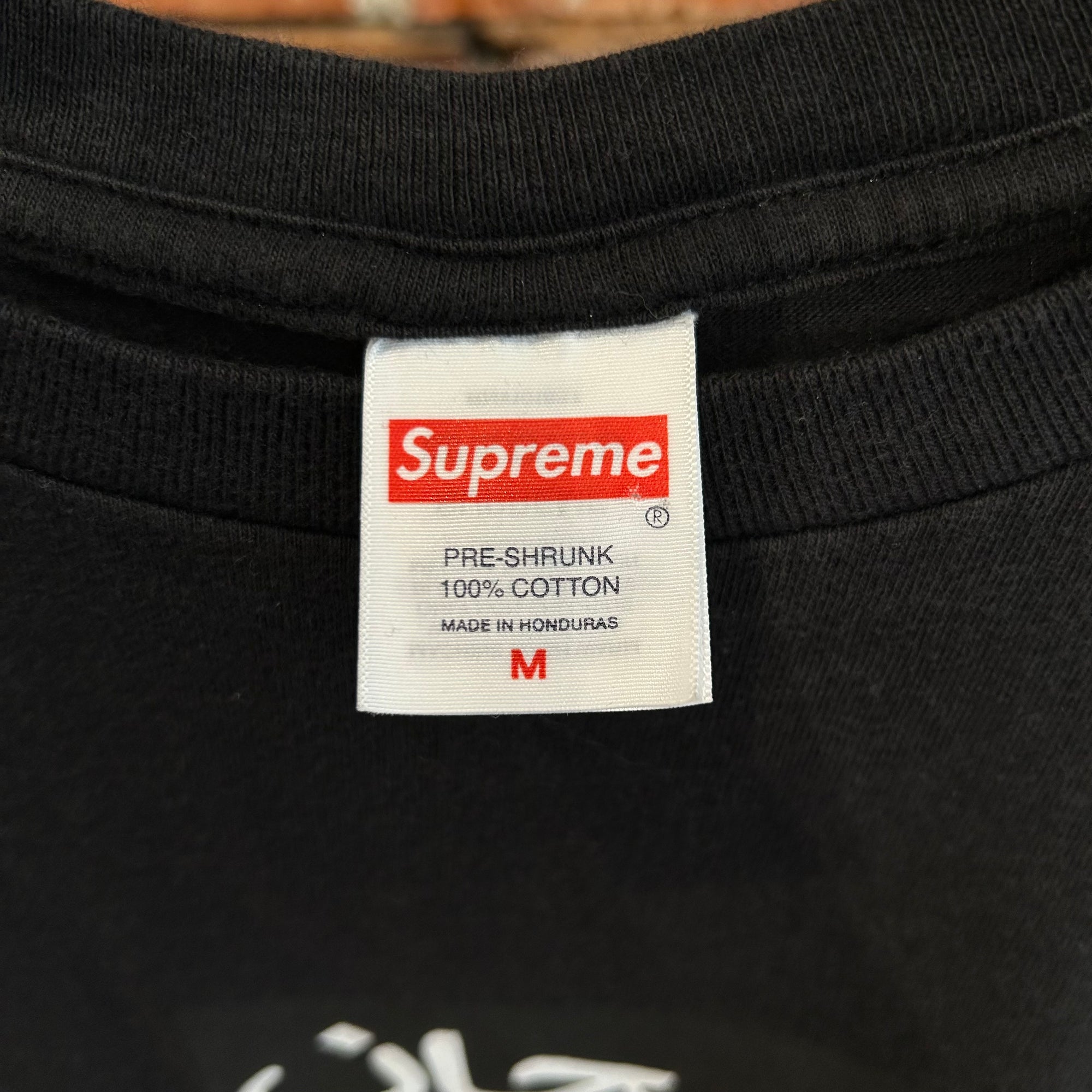 SUPREME SS26 ARABIC BOX LOGO TEE ‘BLACK’