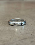 CHROME HEARTS NGTV PLUS BAND RING ‘SILVER’