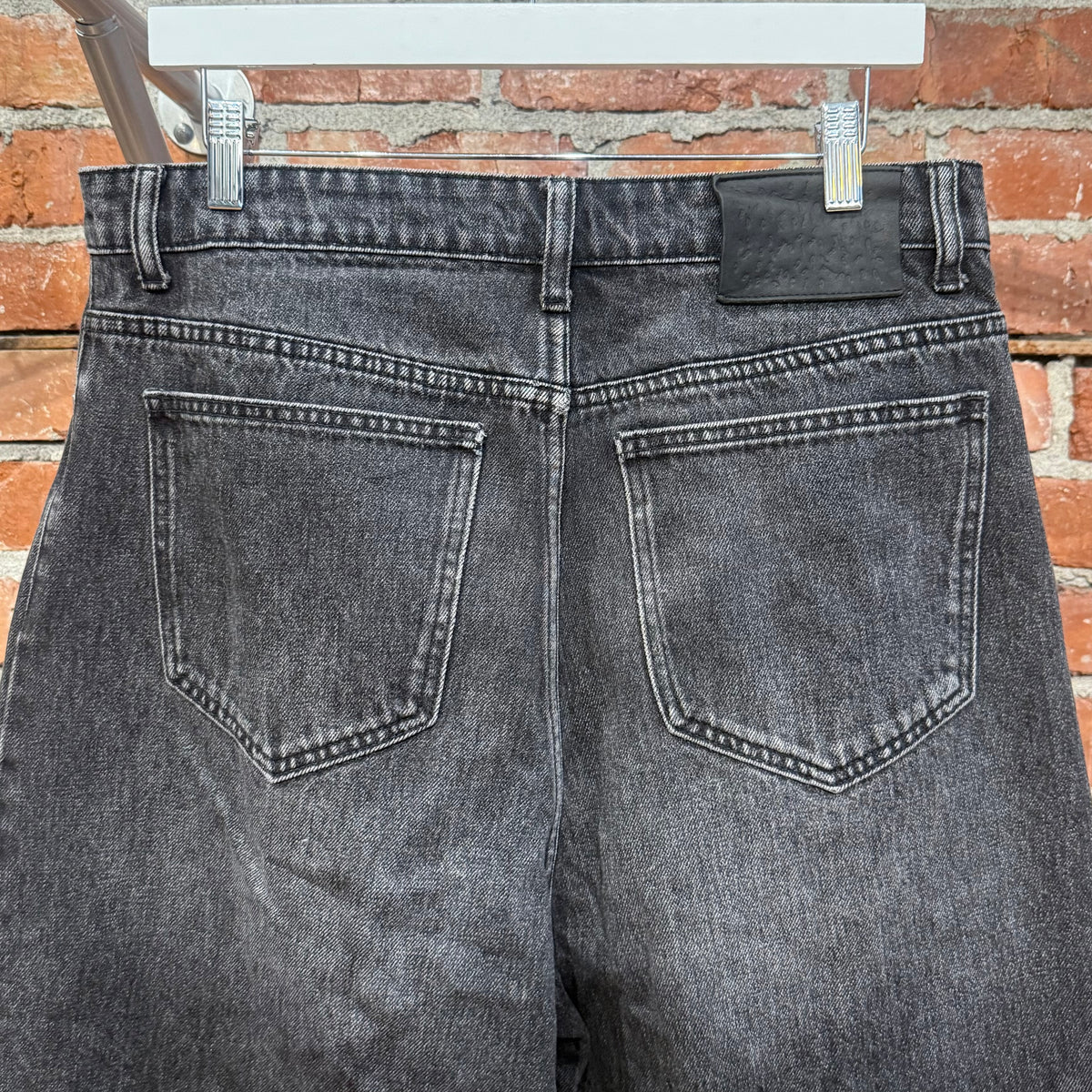 BASKETCASE WIDE BAGGY DENIM SHORTS ‘BLACK’