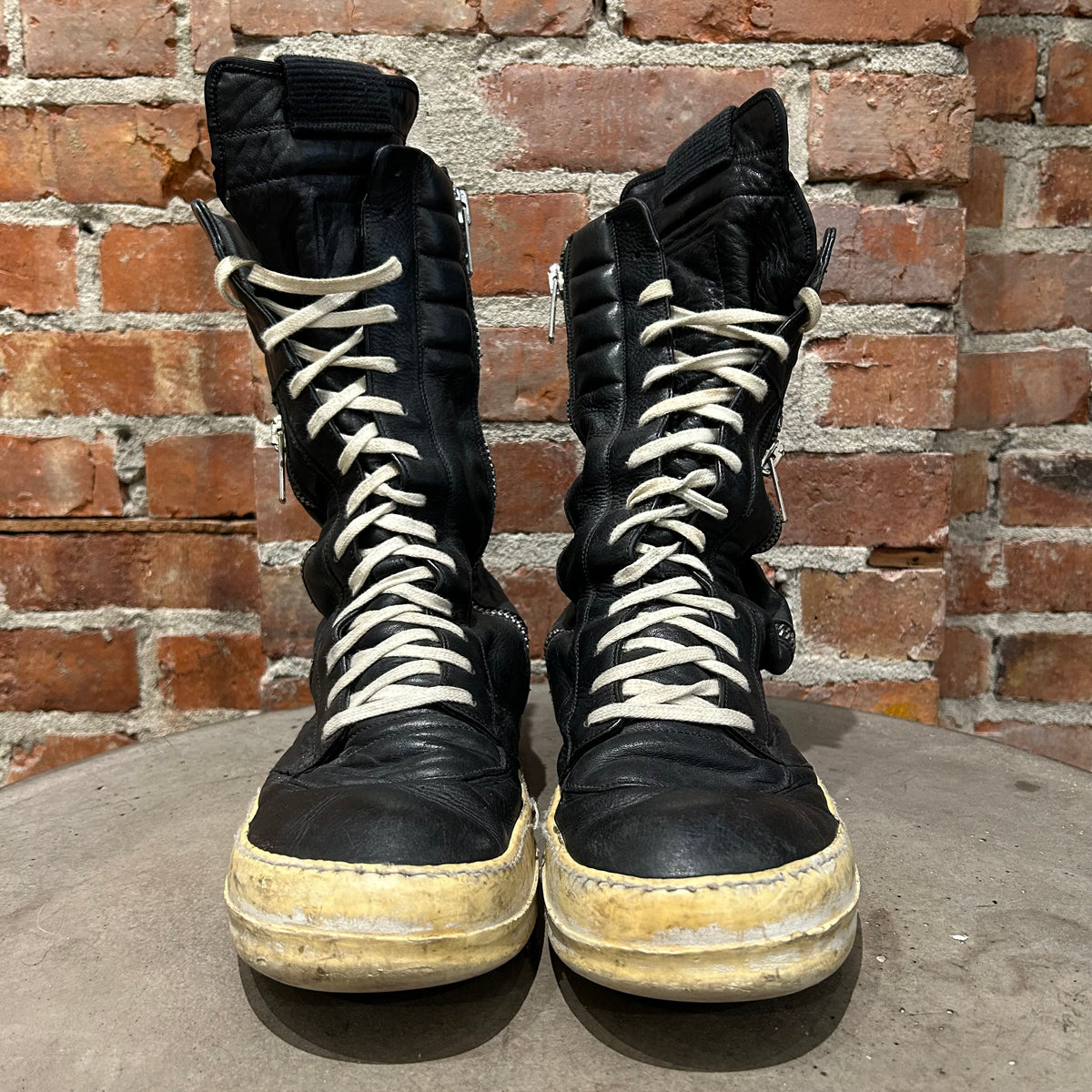 RICK OWENS LEATHER CARGO GEOBASKETS ‘BLACK’