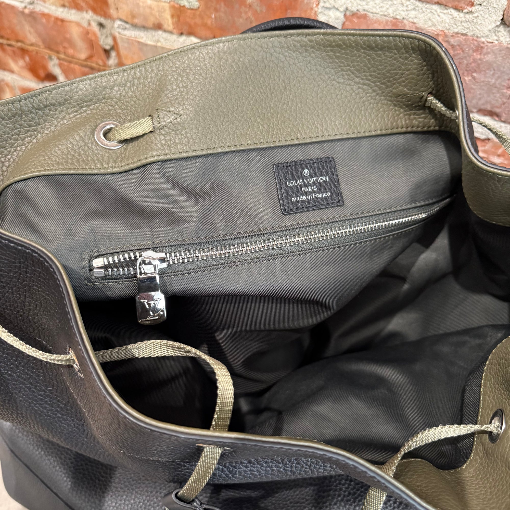 LOUIS VUITTON DRAWSTRING BACKPACK ‘BLACK&#39;